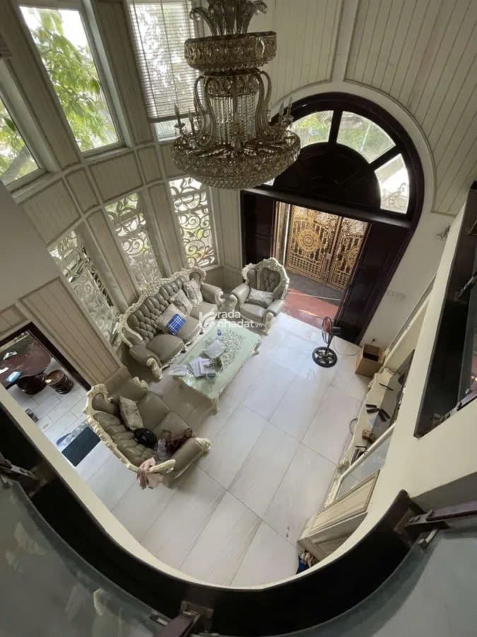 Biệt thự Nguyễn Sơn sang trọng, 126m2, 6PN, full nội thất cao cấp