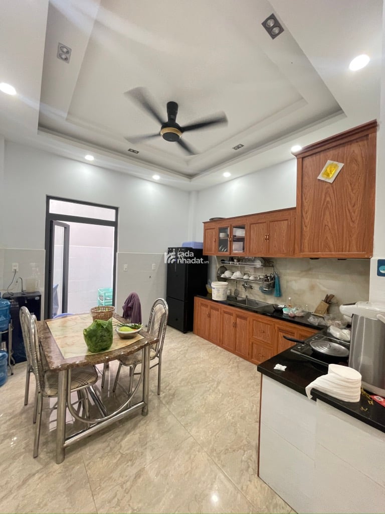 NHÀ ĐẸP ĐẤT RẺ 5.3 TỶ 3 TẦNG KIÊN CỐ -  4X19M - NGAY LIÊN KHU 45, KDC VĨNH LỘC, BÌNH TÂN 