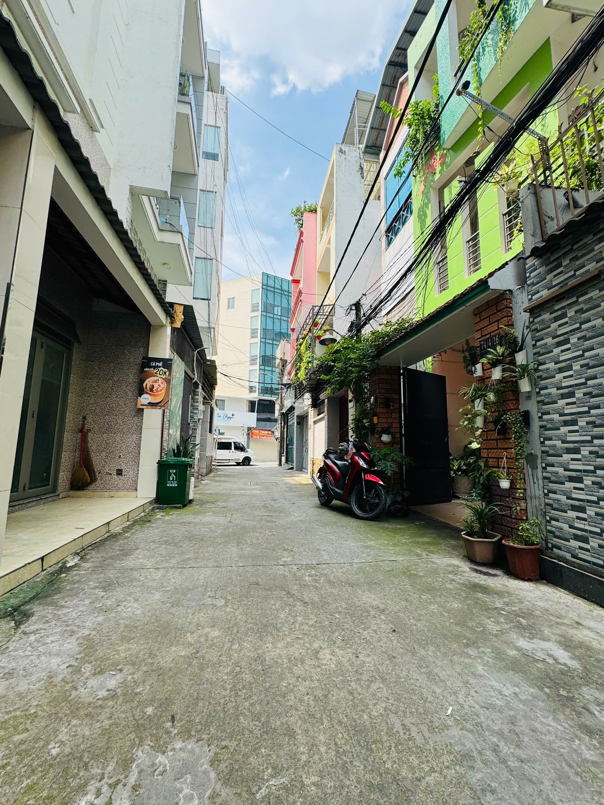 Siêu Vip Khu Sân Bay , CÔNG VIÊN Gia Định 12,6 tỷ MT 4,5M địa chỉ 6/3 ĐẶNG VĂN SÂM P9 PN 2 Lầu ST