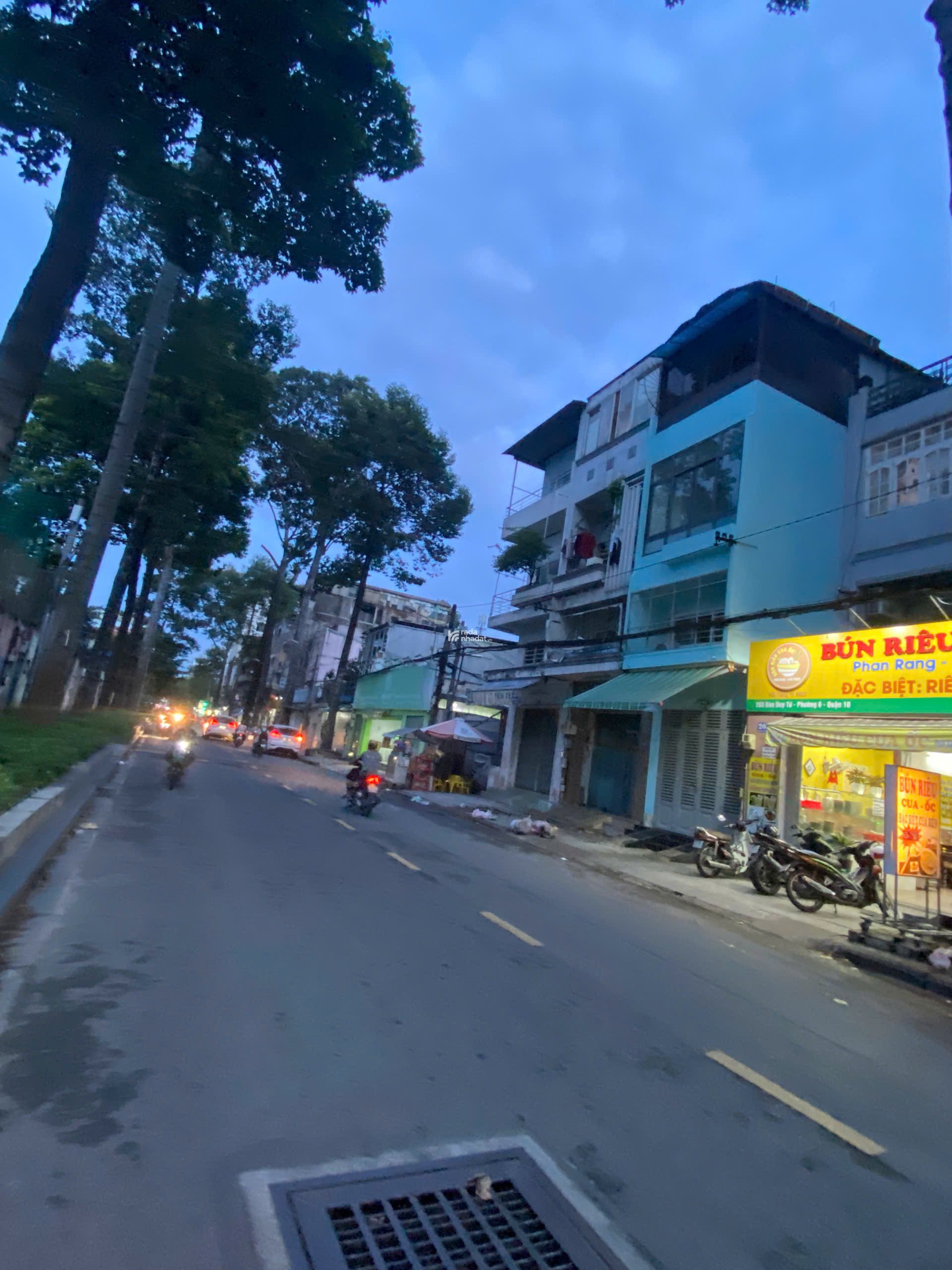 Bán nhà mặt tiền Đào Duy Từ quận 10 - 4,75x20 - 42 Tỷ TL  