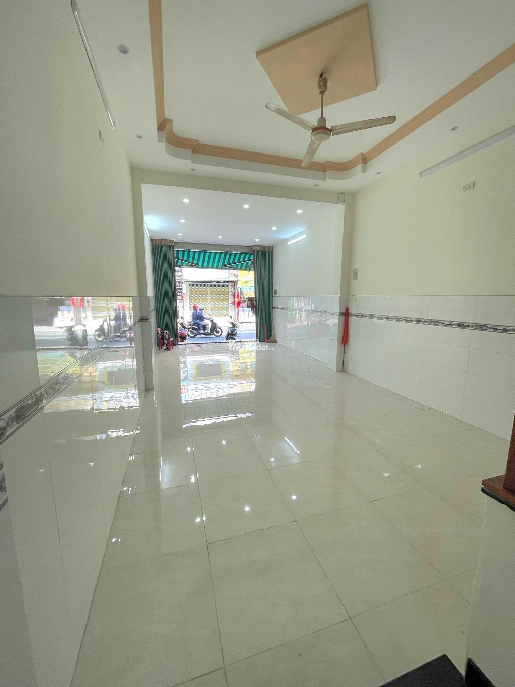 HOT HOT - MẶT TIỀN KINH DOANH SƠN KỲ - TÂN PHÚ - 4,125 - 4 TẦNG BTCT - NHỈNH 12