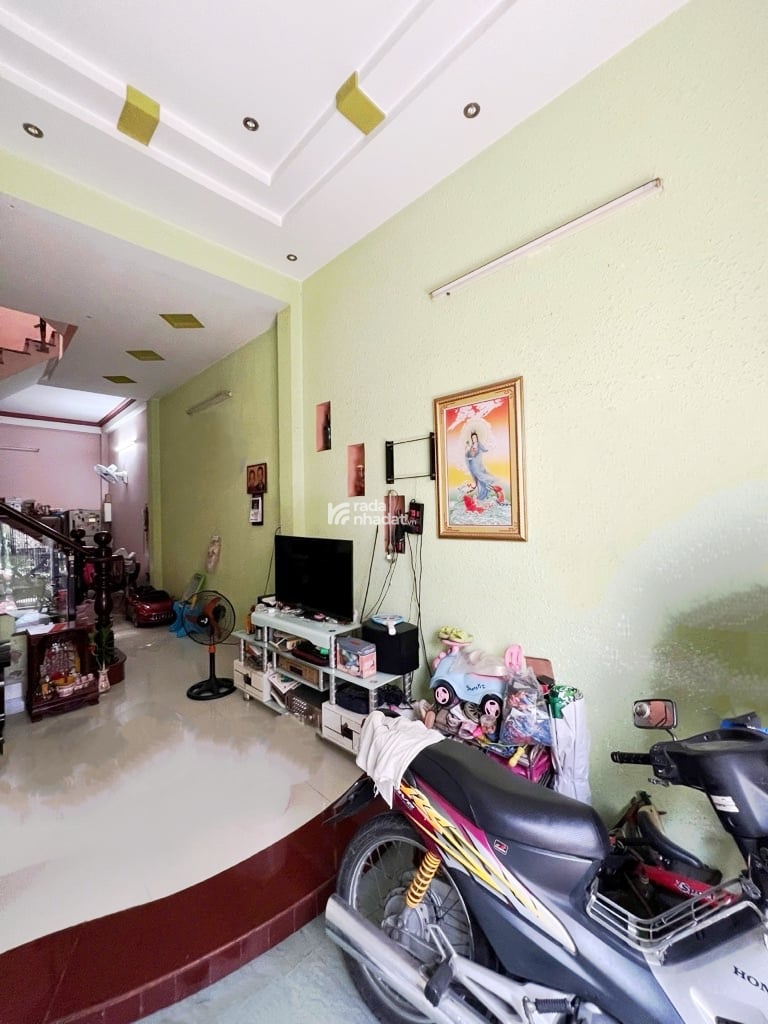 BÁN NHÀ LŨY BÁN BÍCH TÂN PHÚ - 3 TẦNG BTCT 52.5M2(3.914) HẺM XE HƠI