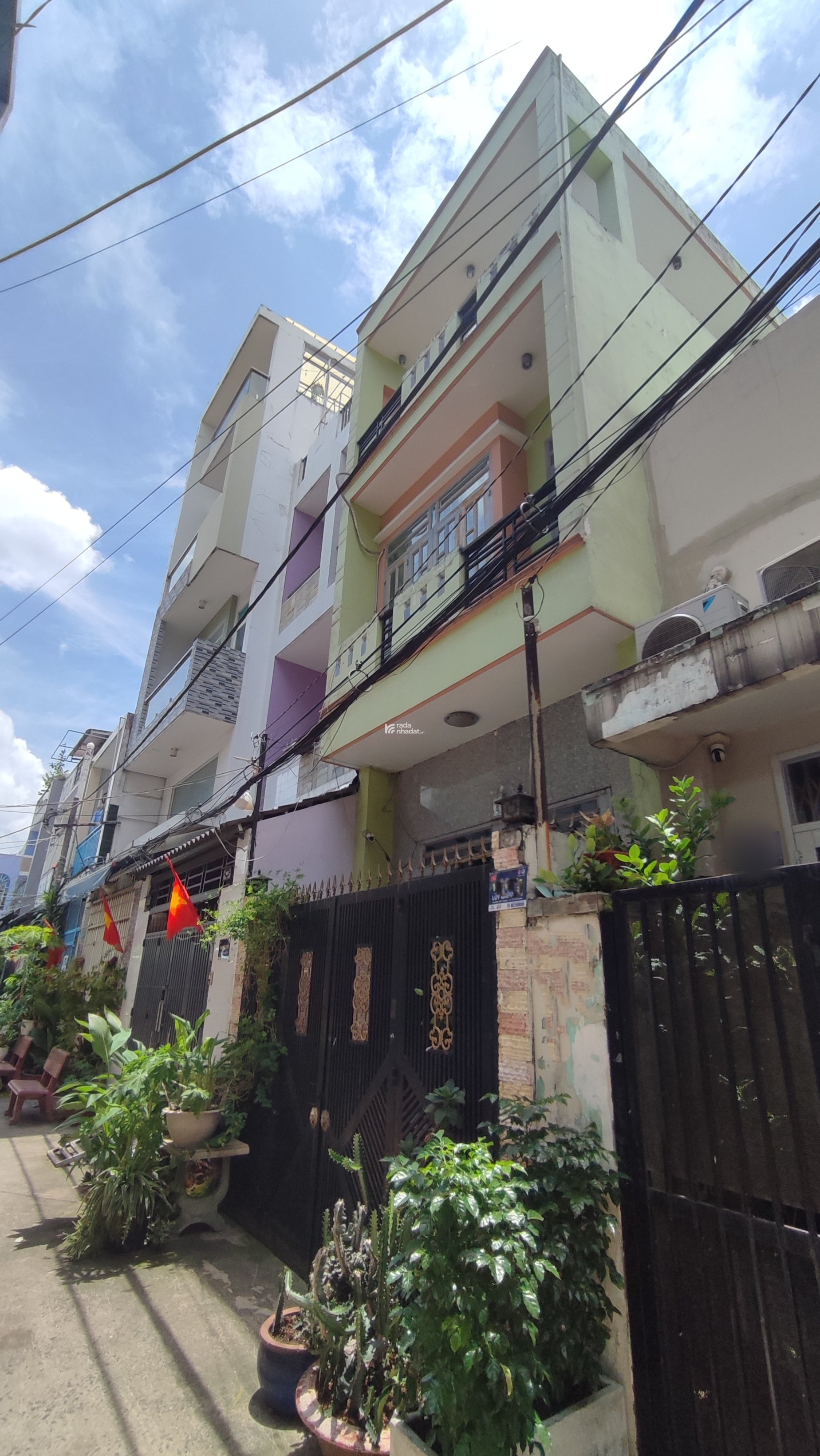 BÁN NHÀ LŨY BÁN BÍCH TÂN PHÚ - 3 TẦNG BTCT 52.5M2(3.914) HẺM XE HƠI