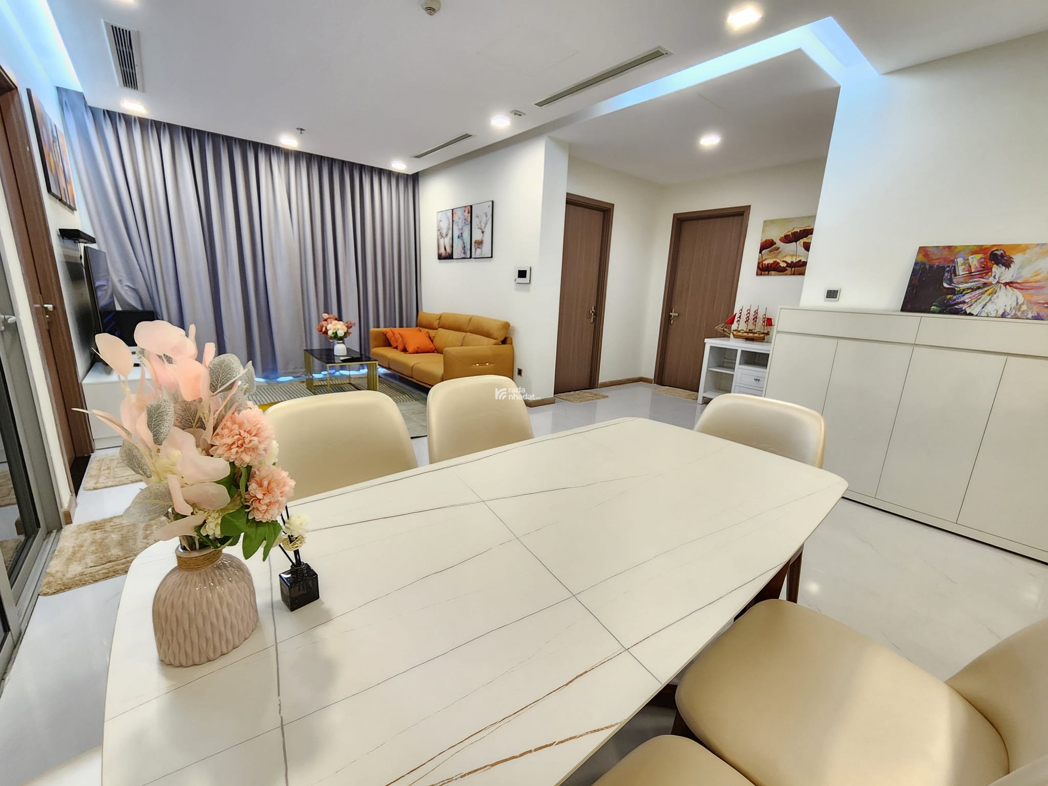 Cho thuê 2 phòng Masteri full nội thất chỉ 12TR có 1 phòng ngủ trống tùy khách thiết kế ạ