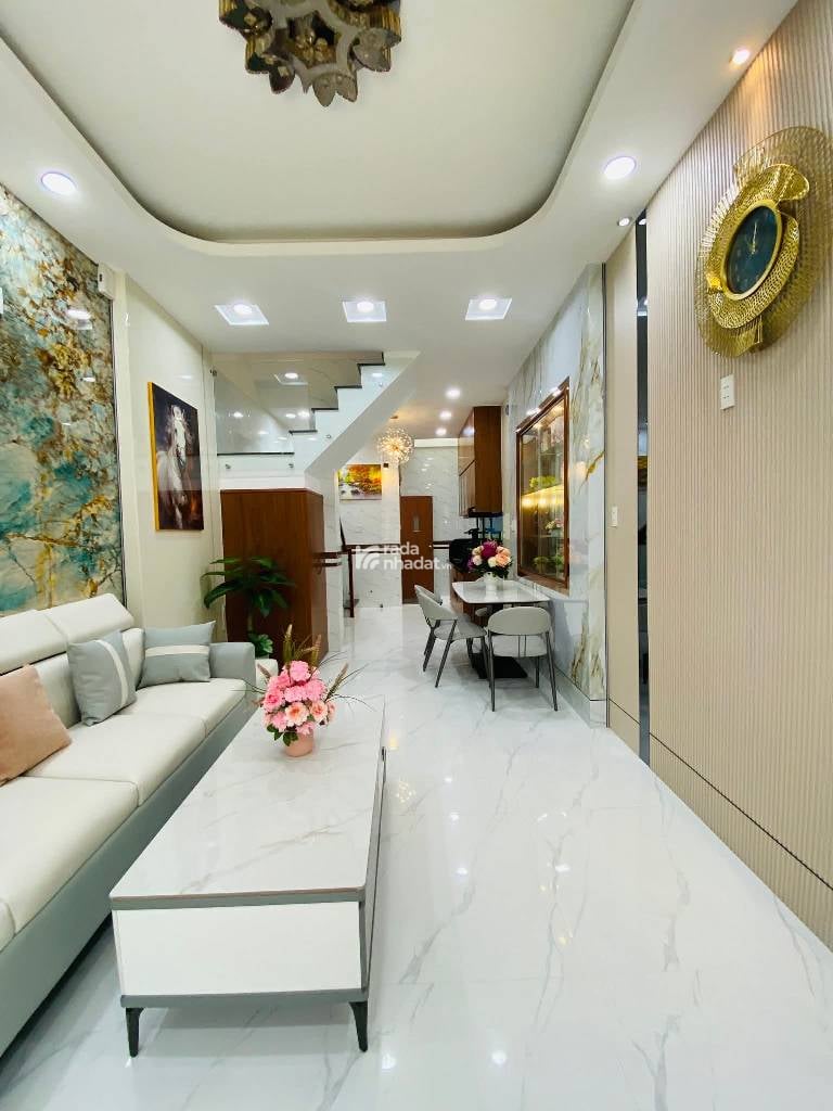 HUỲNH VĂN NGHỆ -P.15-TÂN BÌNH-DT: 37M2- 4 TỶ 980