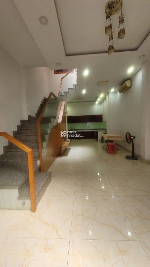 NHÀ 3 TẦNG - 47M2 (4.5*12) - 6PN KHÉP KÍN - HẺM 4M - GẦN MT LẠC LONG QUÂN - 7 TỶ 600 TL