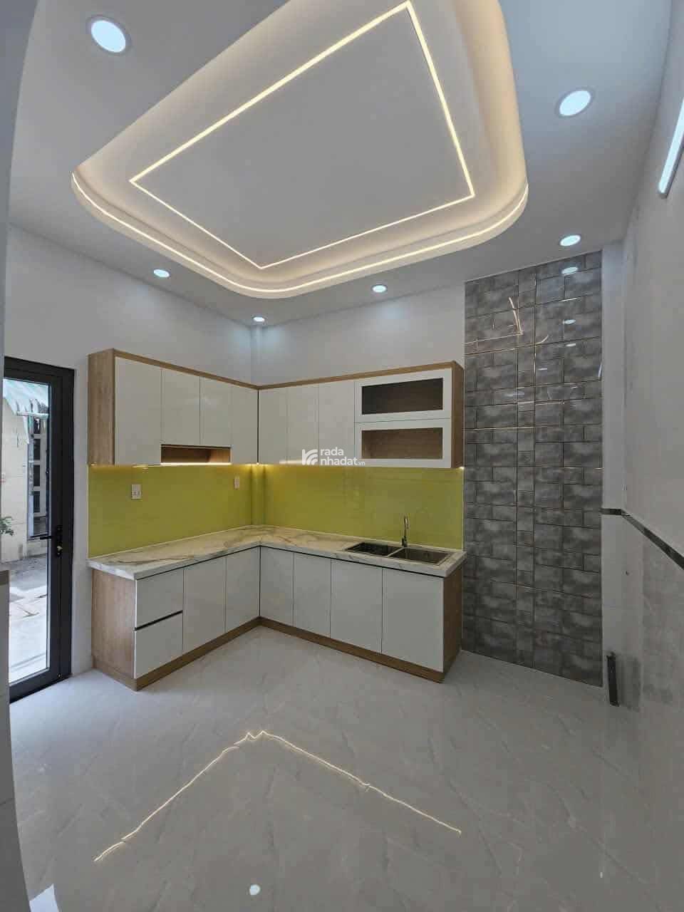 Cần tiền bán gấp hẻm xe oto Điện Biên Phủ, P25 Q. Bình Thạnh, SHR