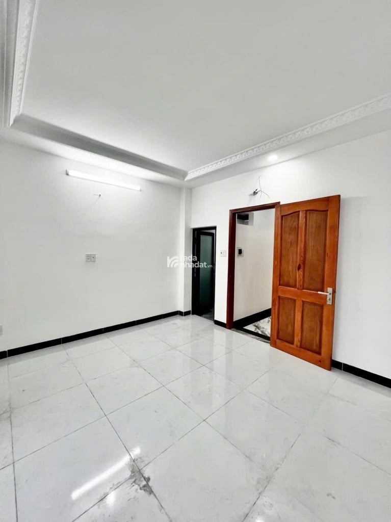 BÁN NHÀ 3 TẦNG AN LẠC, AN DƯƠNG VƯƠNG,NGANG 5M HIẾM, 81M2, DÒNG TIỀN 15TR/TH, NHỈNH 6 TỶ!