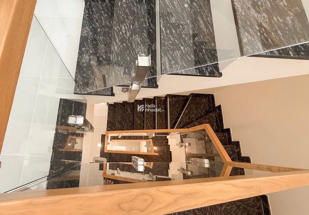 Nhà mới Nguyễn Trọng Tuyển, 58m2, 4 tầng, hẻm 4m, không lộ giới, nội thất cao cấp, nhỉnh 10 tỷ