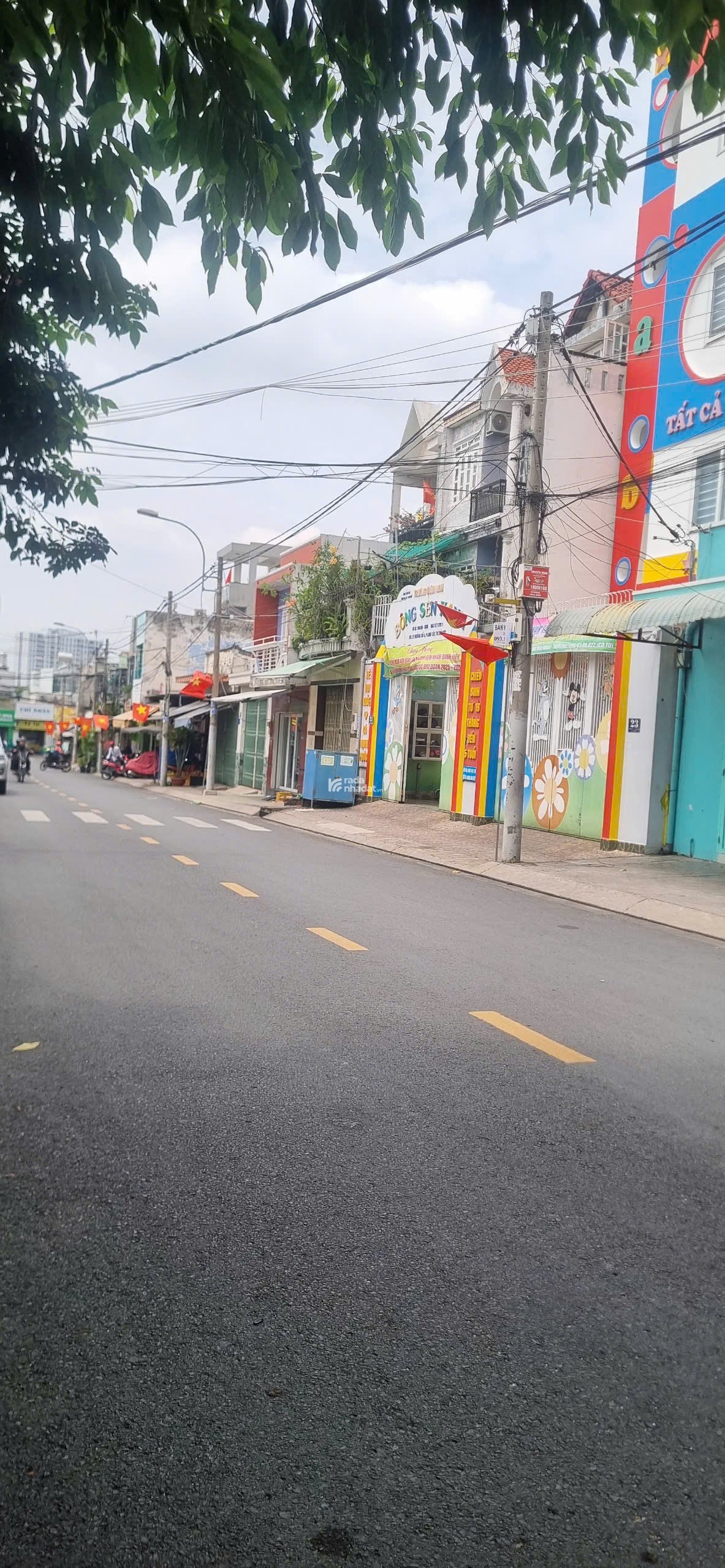 BIỆT THƯ SÂN VƯỜN -165m2 GIÁ NHỈNH 7 TỶ -LINH TÂY