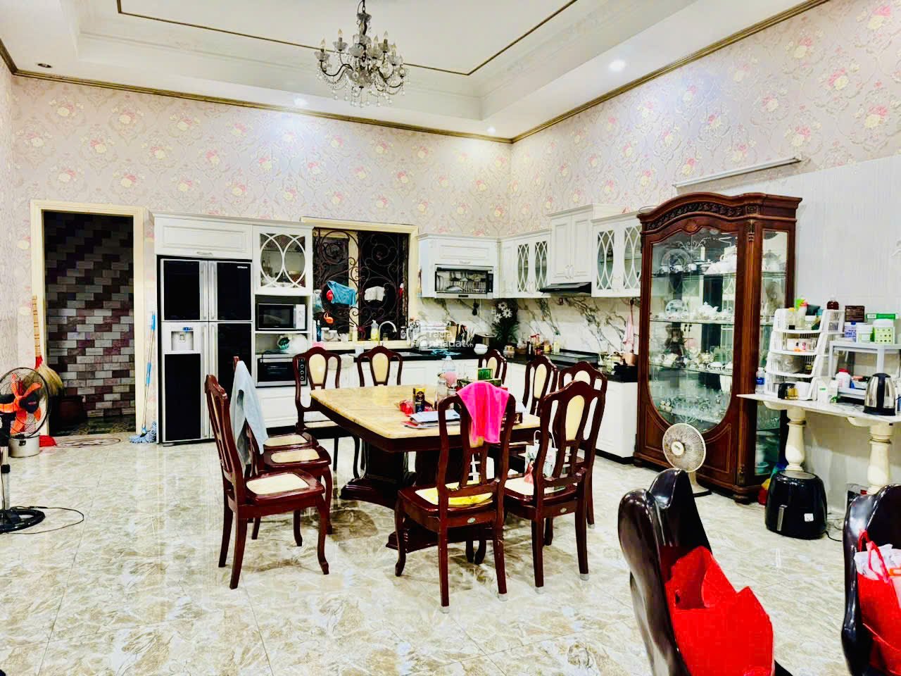 35 tỷ! Bán biệt thự đẹp 2 mặt hẻm Lê Quang Định, Bình Thạnh - 9.1x30m - 4 Tầng