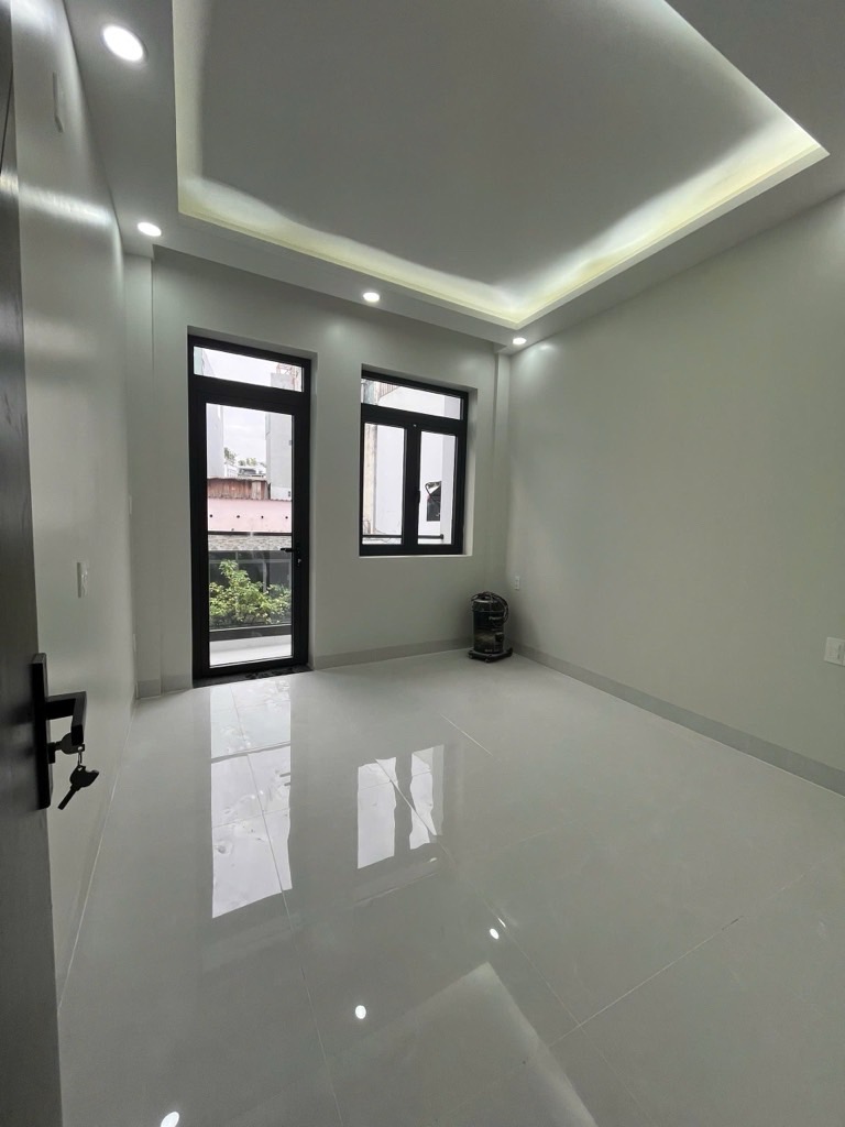 HẺM NHƯ MẶT TIỀN LẠC LONG QUÂN - 5 TẦNG Lạc Long Quân phường Bình Thới  Q11