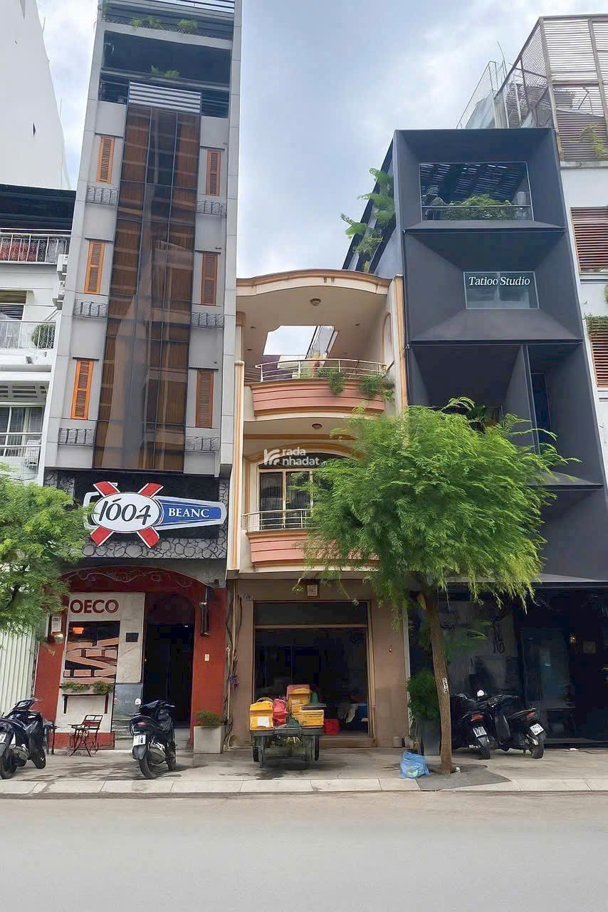 Bán nhà mặt tiền Đề Thám, Phường Cầu Ông Lãnh, Quận 1 -4x18 - 34 TỶ 