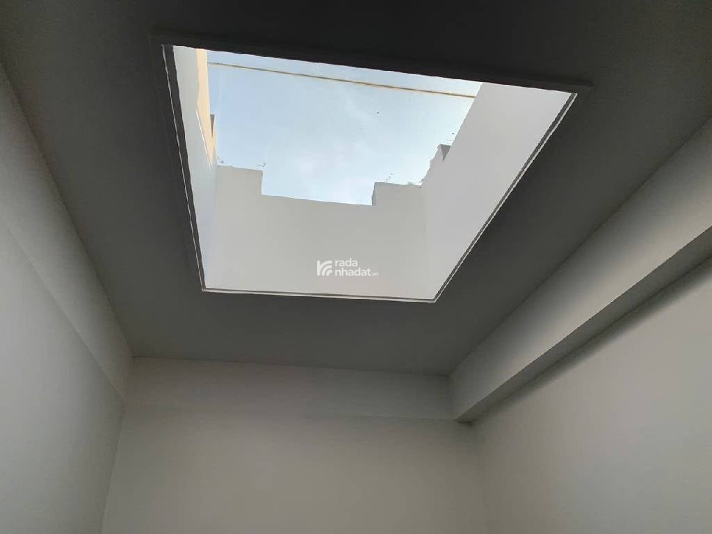 NHÀ ĐẸP HOA LÂM – VIỆT HƯNG- KINH DOANH - VIEW THOÁNG.