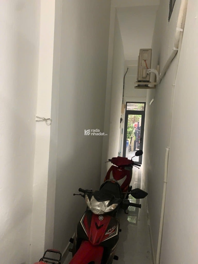 CMT8 - 92m2 (4.5x17.5) nở hậu 6m - 4 tầng BTCT - 7PN đang có dòng tiền - 8.9 tỷ