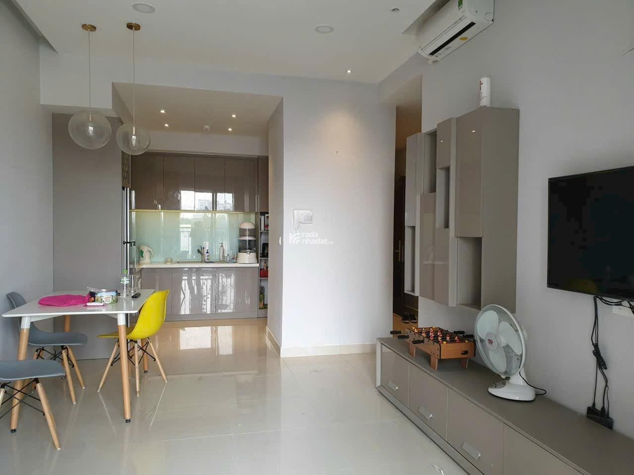 Gia đình cho thuê CC Sunny Plaza Phạm Văn Đồng Q. GV. DT 80m2 2P 2WC. Giá chỉ 13tr. LH 0936 842 ***