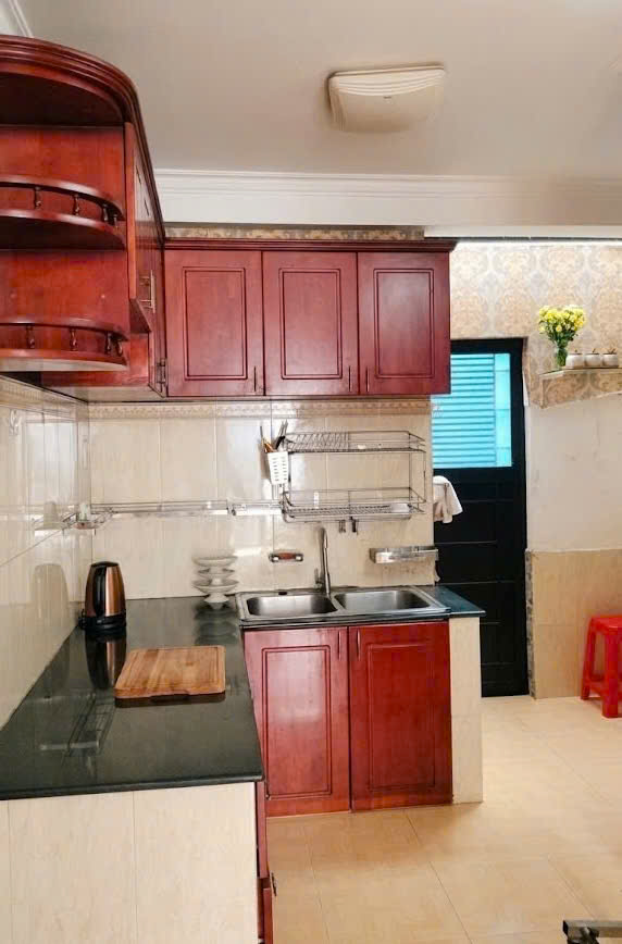 Bán nhà hẻm Lý Chính Thắng QUẬN 3, (ngay mặt tiền Hoàng Sa), DT 49 m2 (7x7m), 8.9 tỷ
