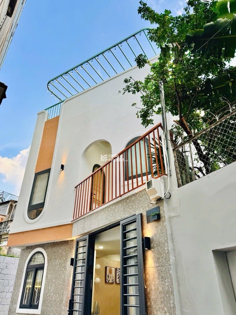 SÁT MT QUỐC LỘ 13, BÌNH THẠNH, 41M2 Ở NGAY. GIẢM 350TR CHỈ CÒN 6.6T TL