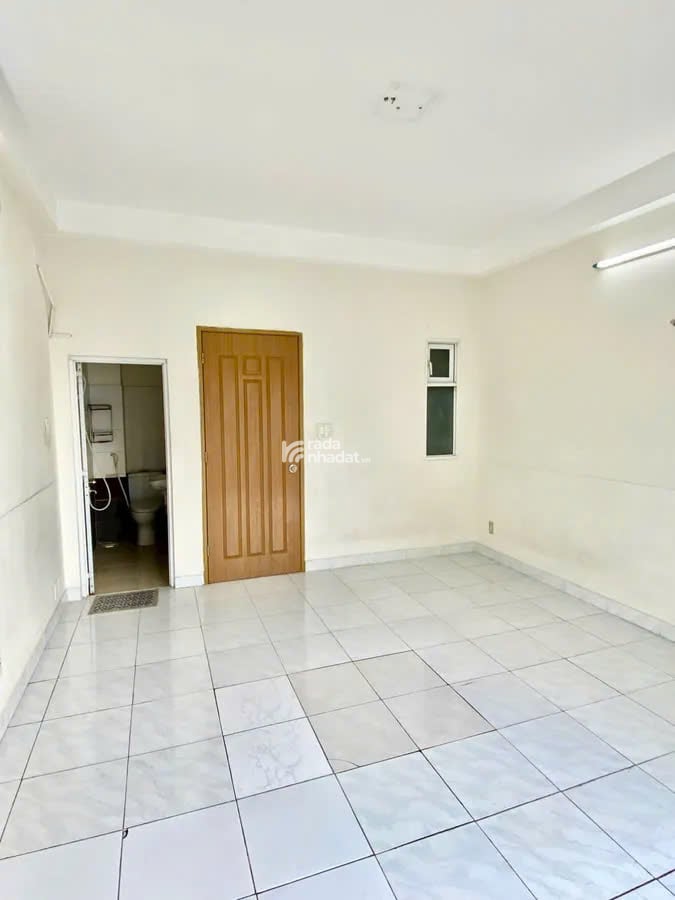 Nhà 5 tầng Lê Trung Đình, 32m2, gần AEON Tân Phú, chỉ 4.98 tỷ TL