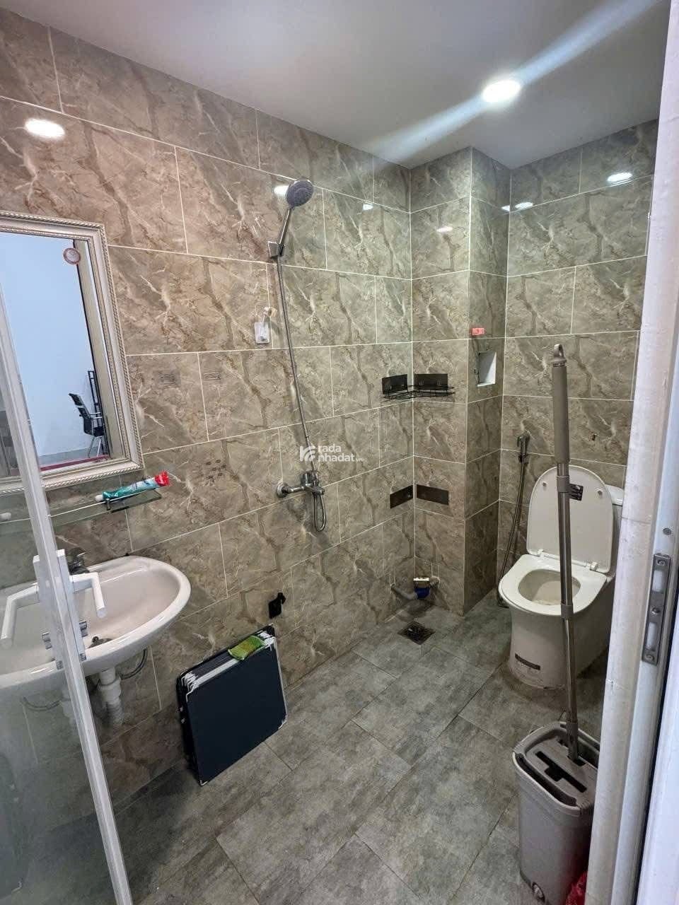 MTKD Nguyễn Hậu, 52m2, 4 tầng, 7PN, cho thuê 25tr/th, chỉ 10.6 tỷ TL