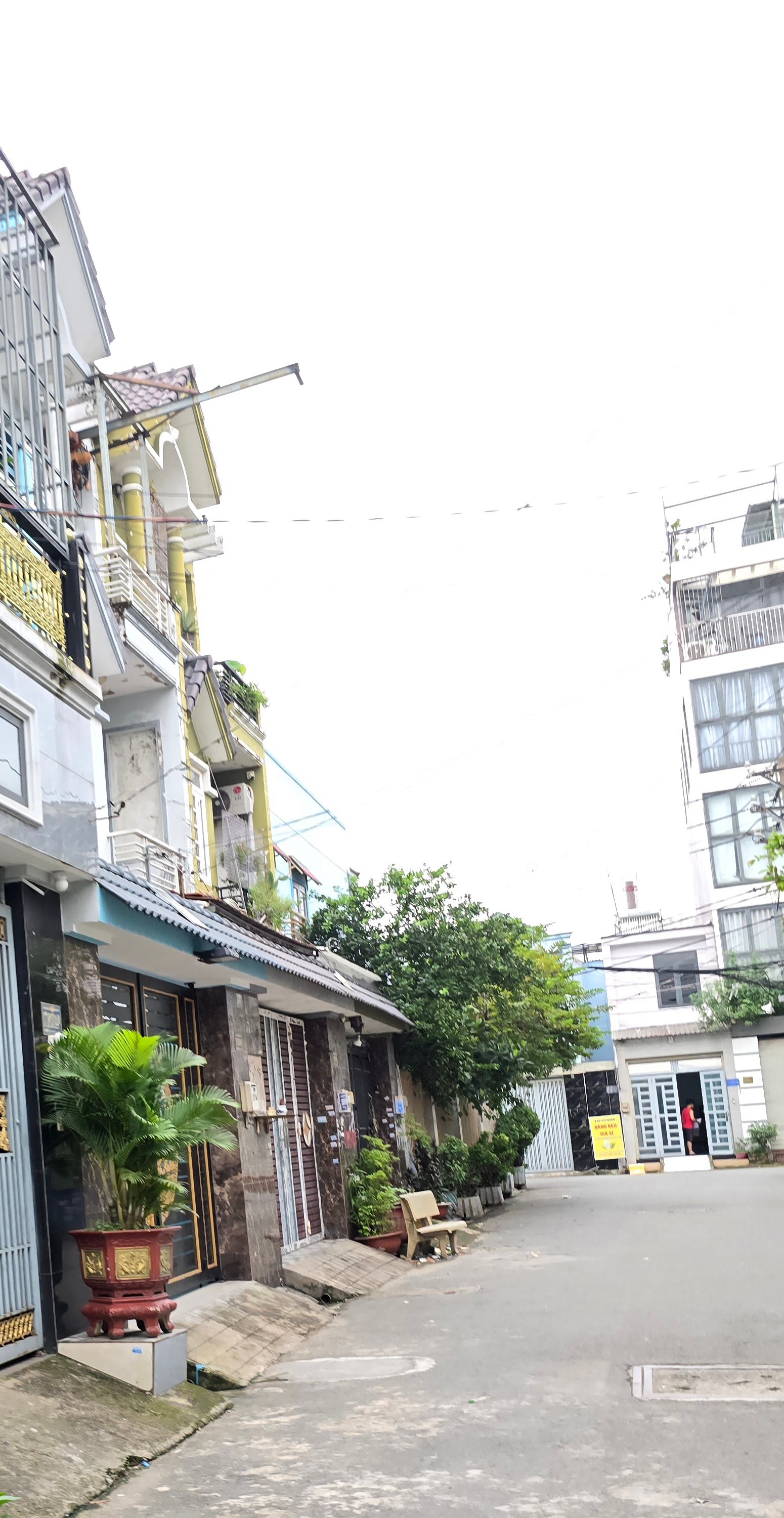 BÁN NHÀ - Đ.Trần Văn Giàu - 4.7 TỶ - 80M2 " - "Ngay Aeon Mall Bình Tân