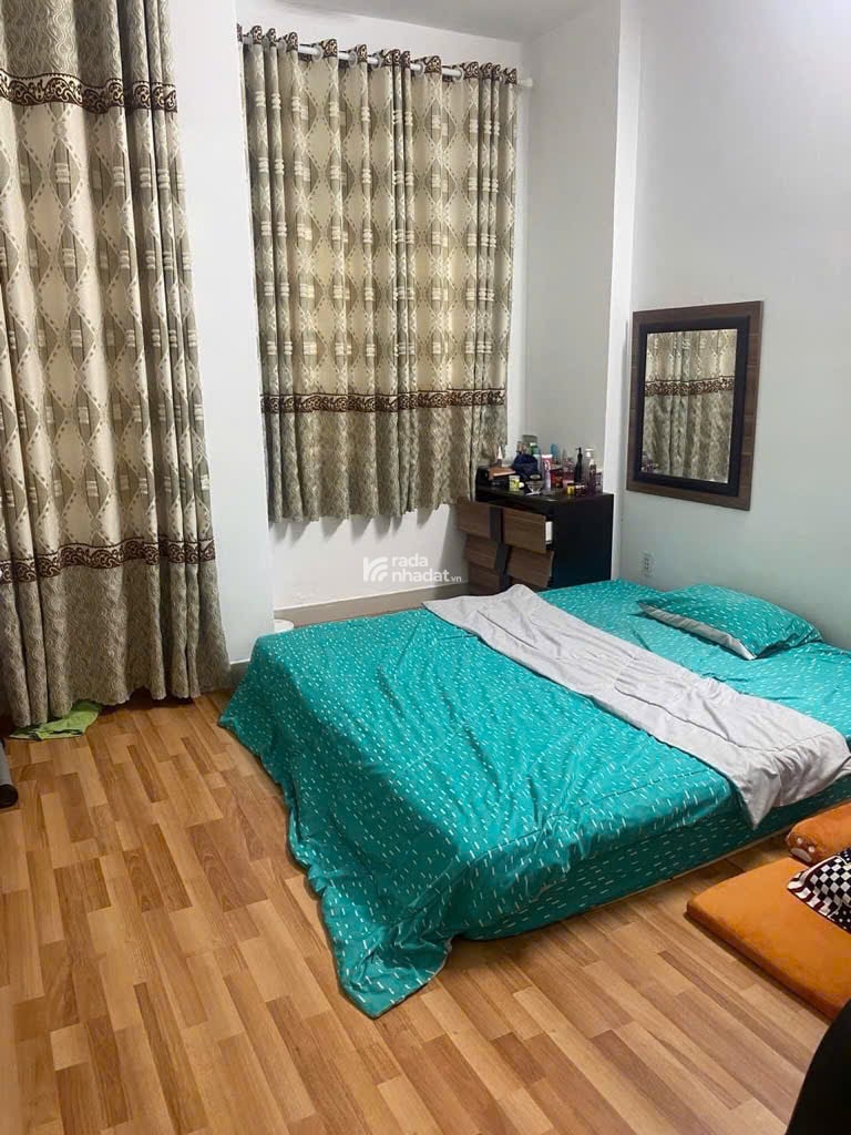 NHỈNH 4 HẺM XE HƠI NHÀ 2 TẦNG HẺM THÔNG TỨ TUNG OTÔ QUAY ĐẦU - 