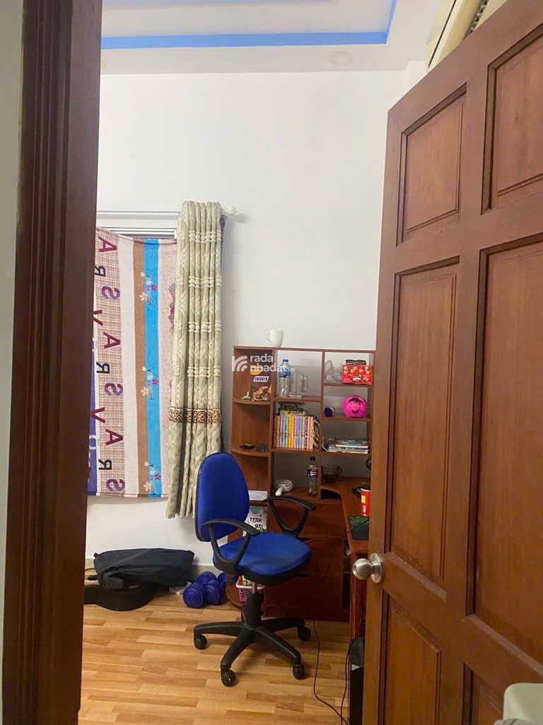 NHỈNH 4 HẺM XE HƠI NHÀ 2 TẦNG HẺM THÔNG TỨ TUNG OTÔ QUAY ĐẦU - 