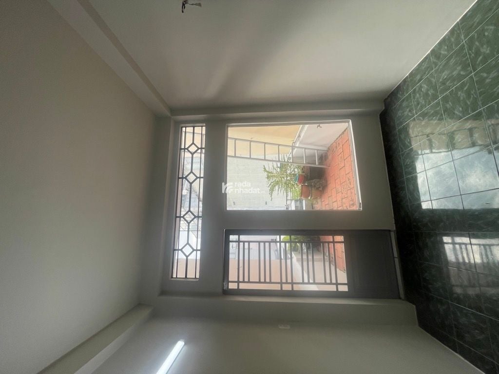 GIÁP Q10 - HXH TRÁNH - 4 TẦNG- Lý Thường Kiệt- Tân Bình- DT: 30m2 - 6 tỷ 5