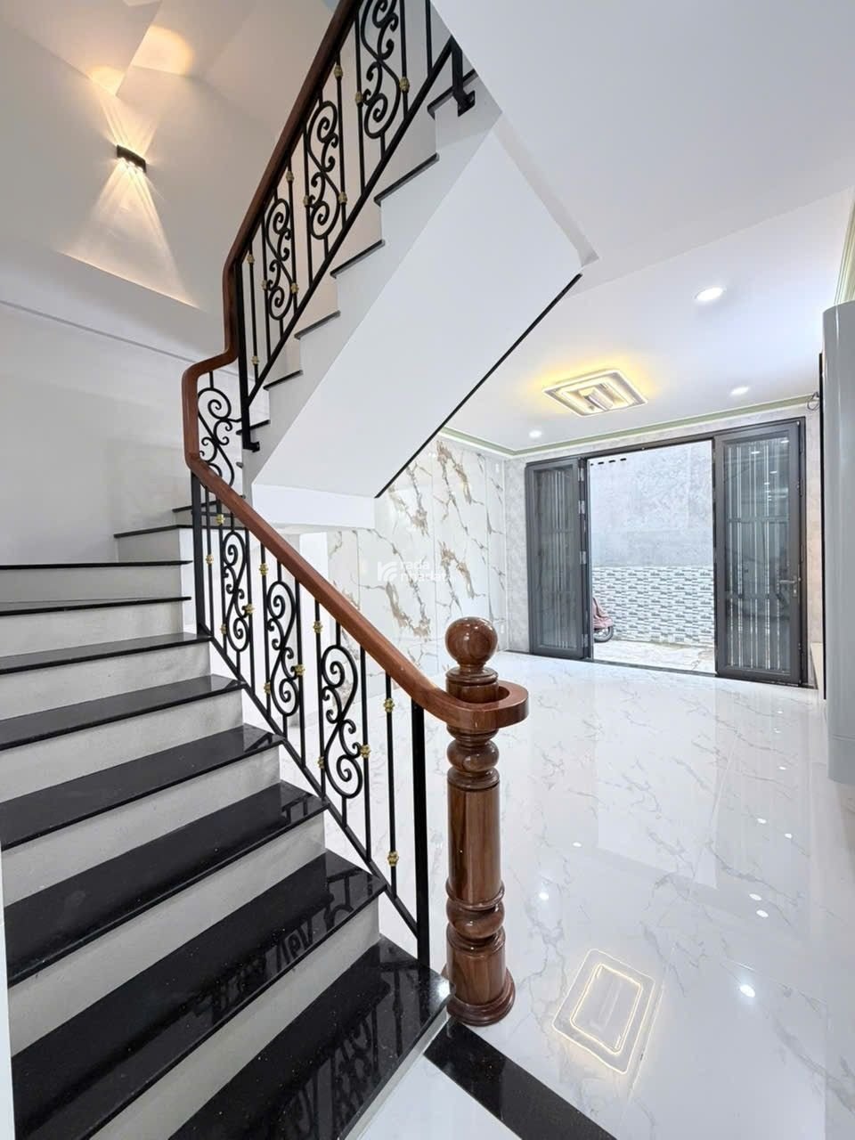 Bán nhà đẹp mới xây 4 tầng HXH Đô Đốc Chấn, Tân Sơn Nhì, Tân Phú chỉ 6.79 tỷ