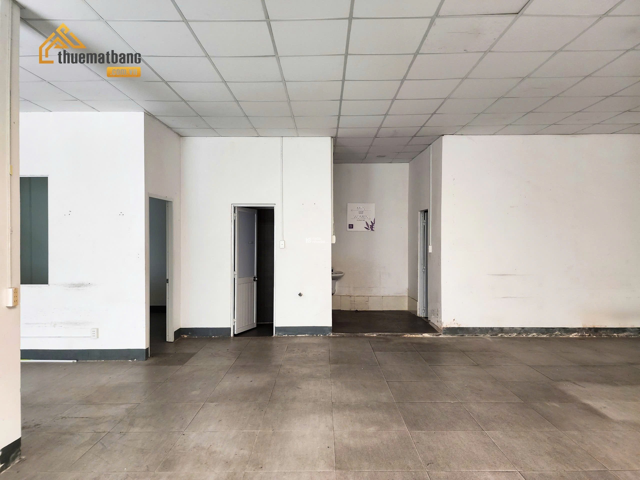 CỰC GẤP - CHÍNH CHỦ! LẦU 1 300M2 ĐẮC ĐỊA TRÊN TRỤC TÔN ĐẢN, Q4 - KÝ NGAY!