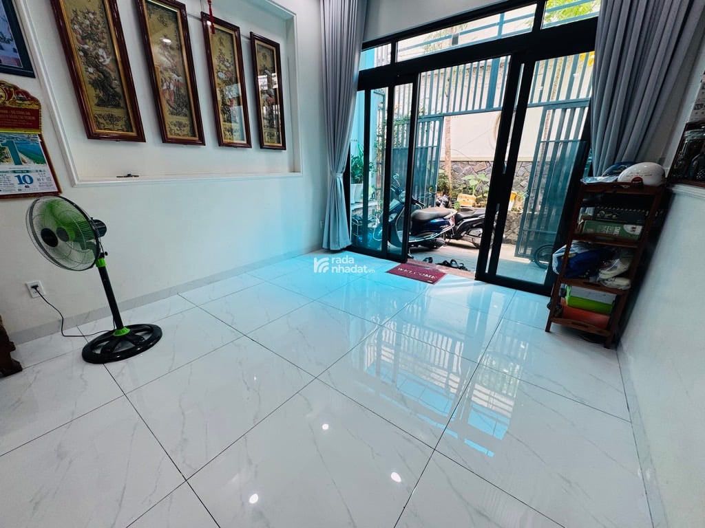 NGAY AEON MALL, HXH TRƯỜNG CHINH, TÂN PHÚ, 70M2 HIẾM CÓ. GIẢM 580TR CHỈ CÒN 6T 