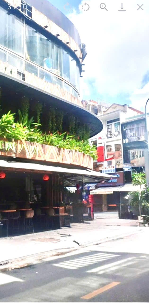 NHÀ 4 TẦNG CHDV NGAY PHỐ ĐI BỘ BÙI VIỆN – THU NHẬP 35 TRIỆU/THÁNG – 8.7 TỶ 