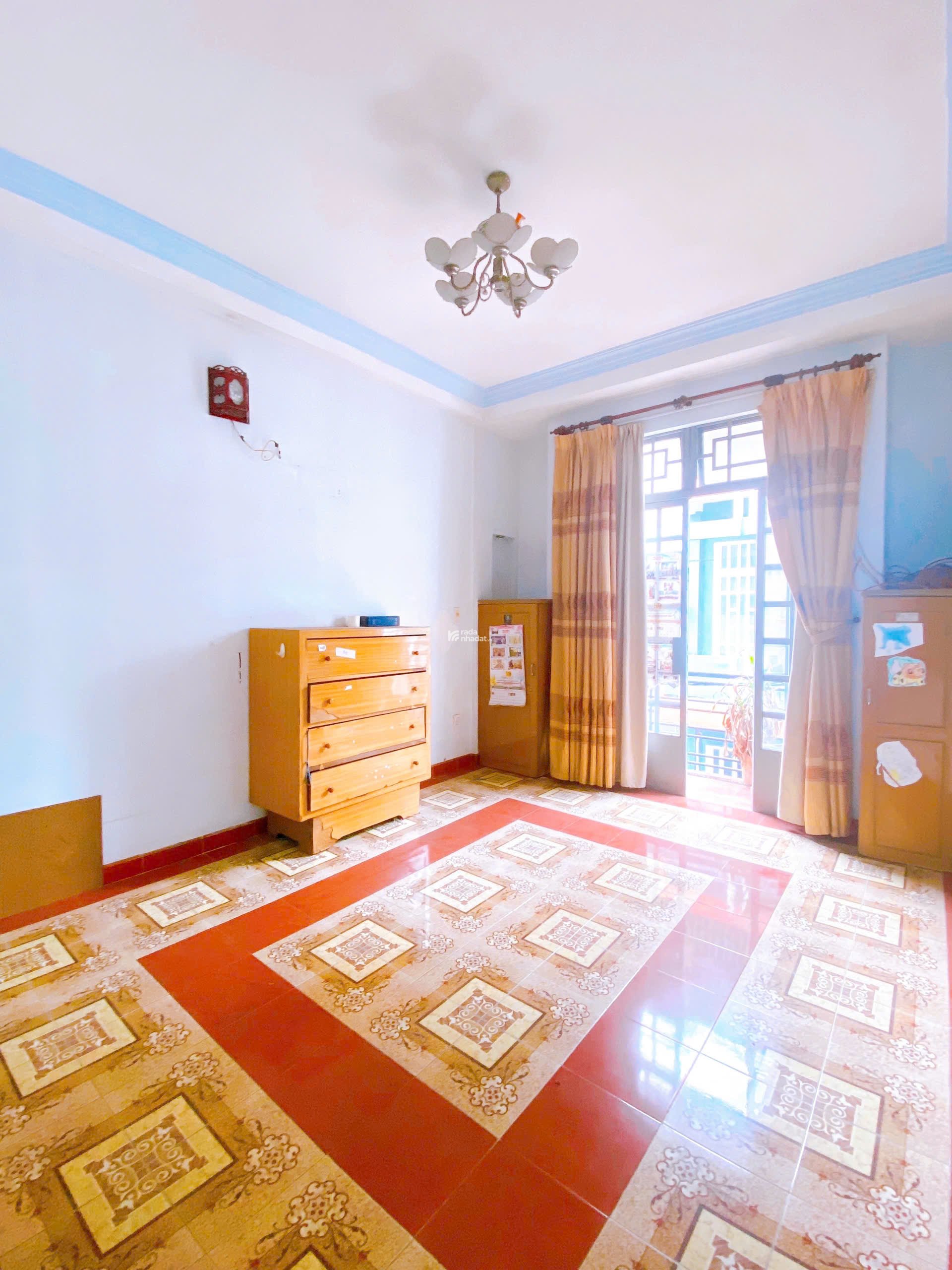  Bán nhà 3 tầng hẻm Phạm Văn Hai, QUẬN TÂN BÌNH, giá 4.4 tỷ