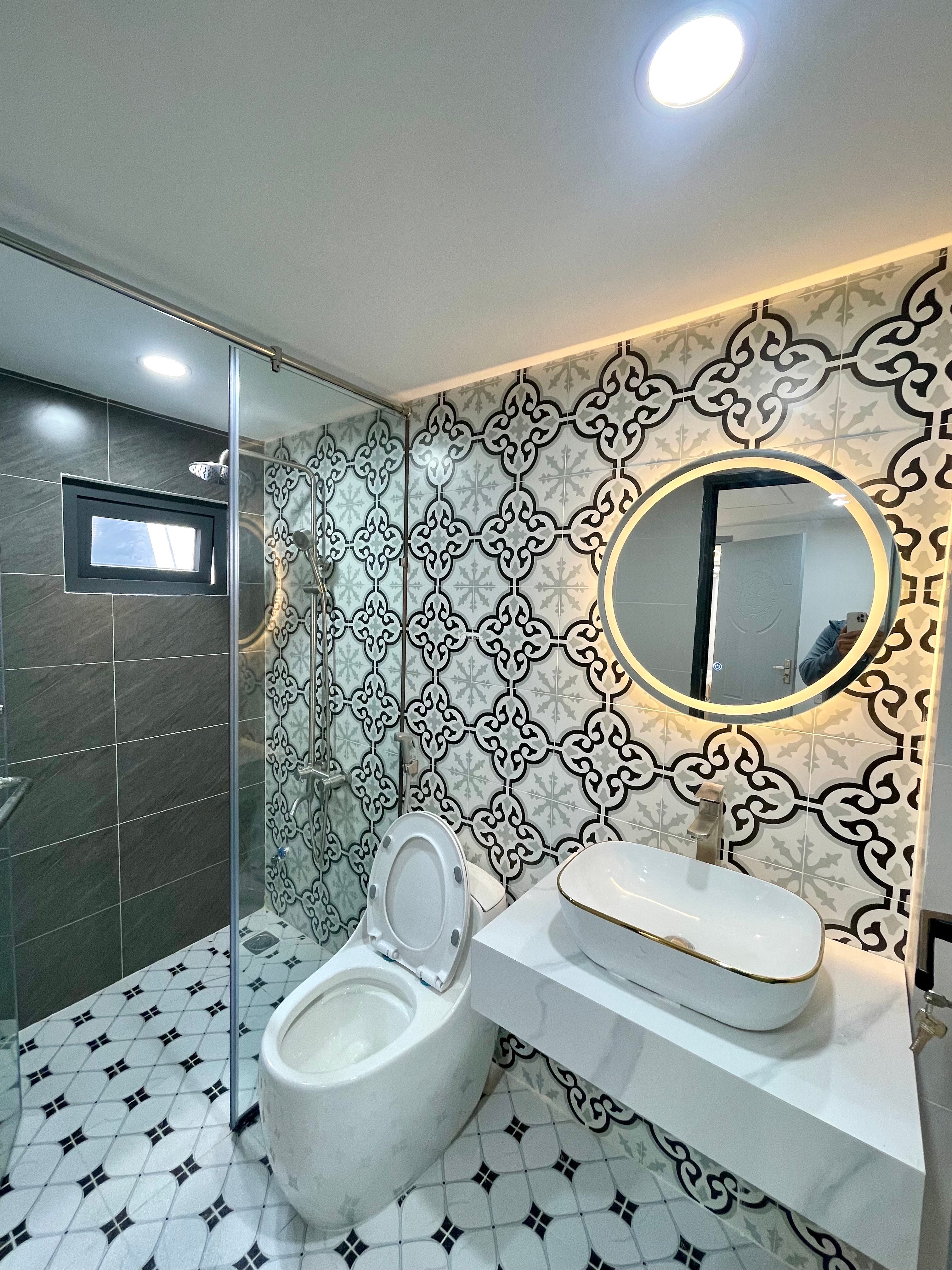 NHÀ ĐẸP 3 TẦNG - NGANG 5.2M DÀI13M - FULL NỘI THẤT, 4PN - KẾ BÊN EMART 2 - CHỈ 6.9 TỶ TL.