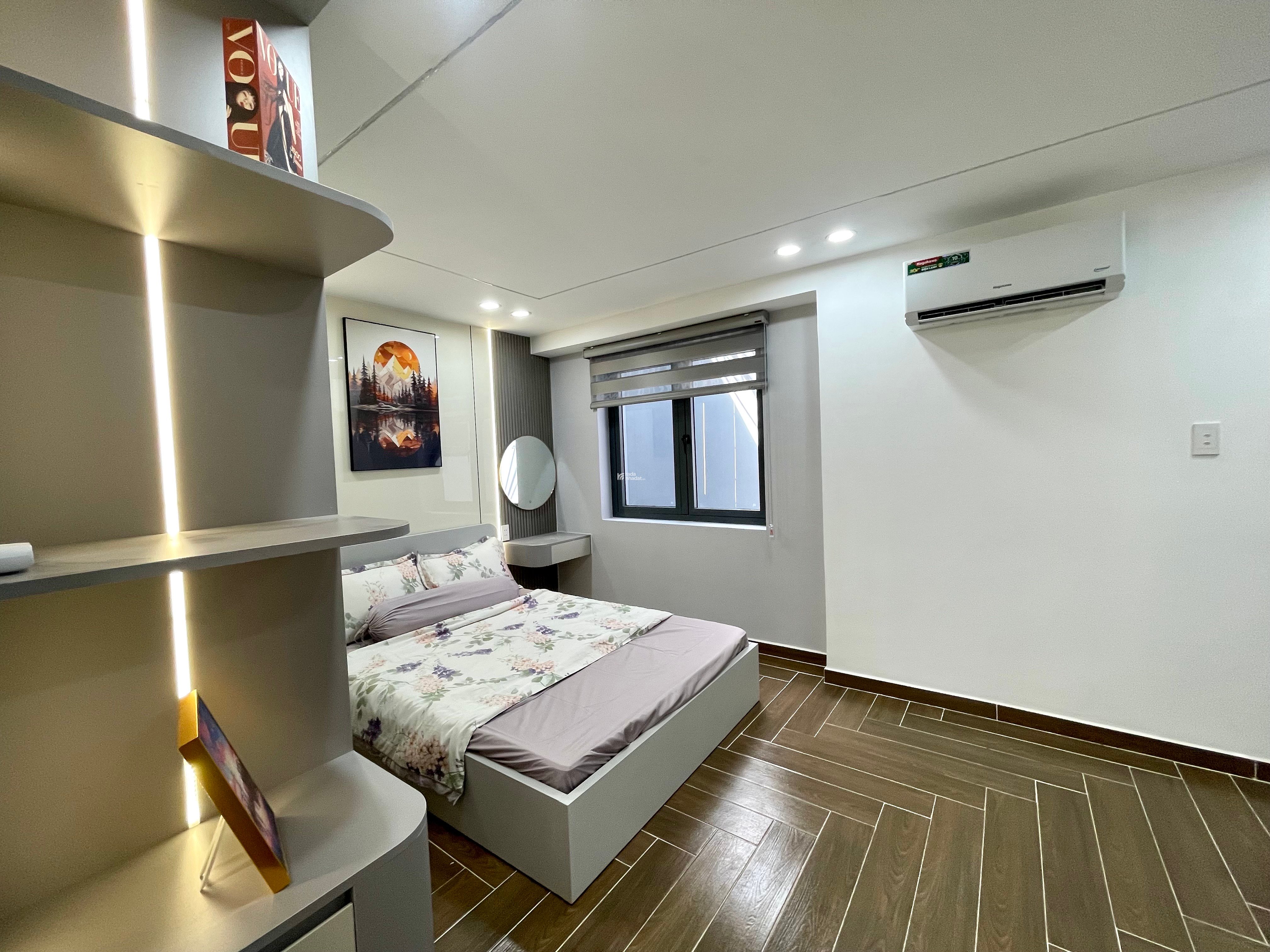 NHÀ ĐẸP 3 TẦNG - NGANG 5.2M DÀI13M - FULL NỘI THẤT, 4PN - KẾ BÊN EMART 2 - CHỈ 6.9 TỶ TL.