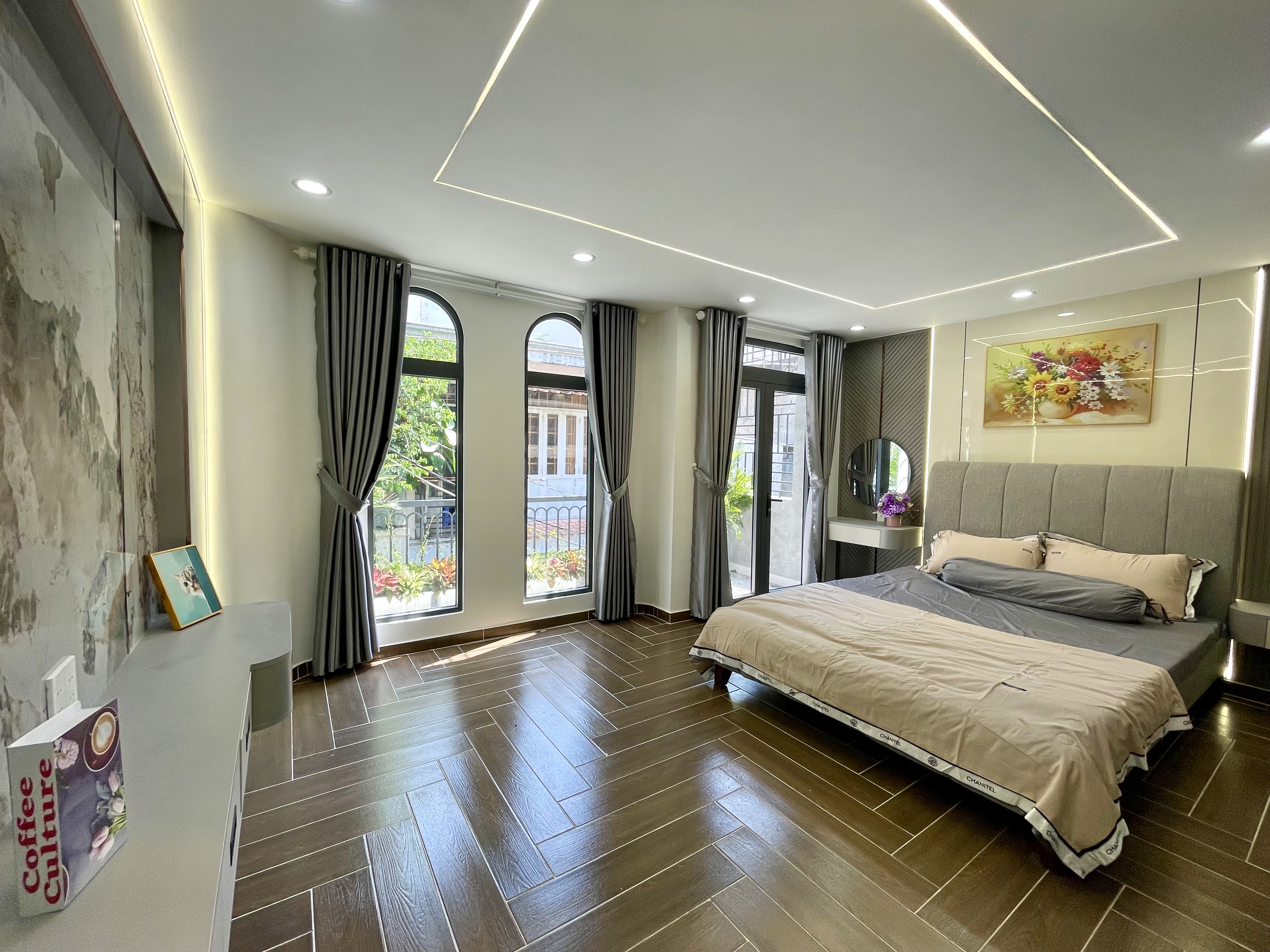 NHÀ ĐẸP 3 TẦNG - NGANG 5.2M DÀI13M - FULL NỘI THẤT, 4PN - KẾ BÊN EMART 2 - CHỈ 6.9 TỶ TL.