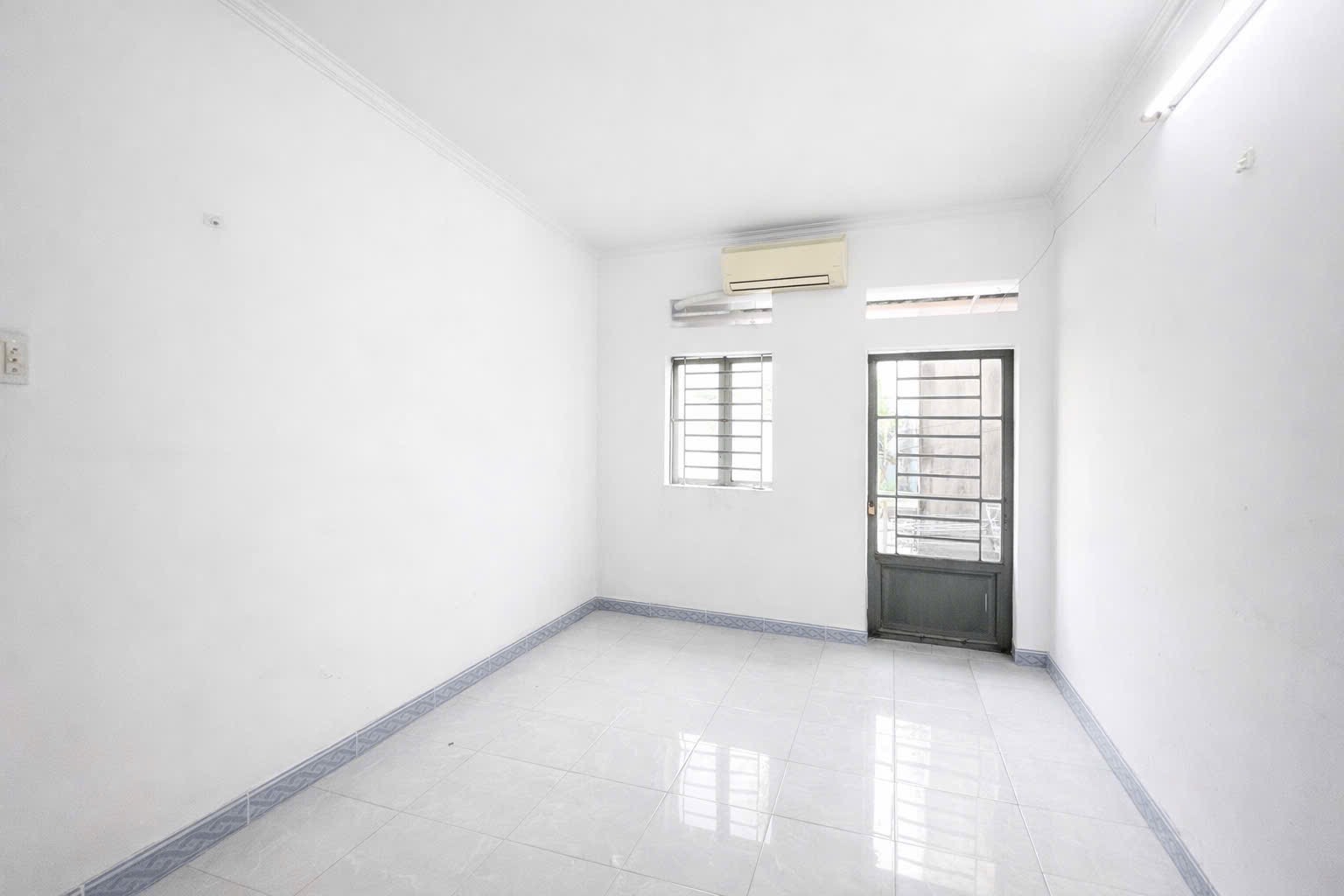  NHÀ MỚI Ở NGAY 6 TẦNG GẦN CHỢ THẠNH XUÂN – KHU NHÀ PHỐ CAO CẤP – ĐƯỜNG XE TẢI – CHỈ 6.6 TỶ 