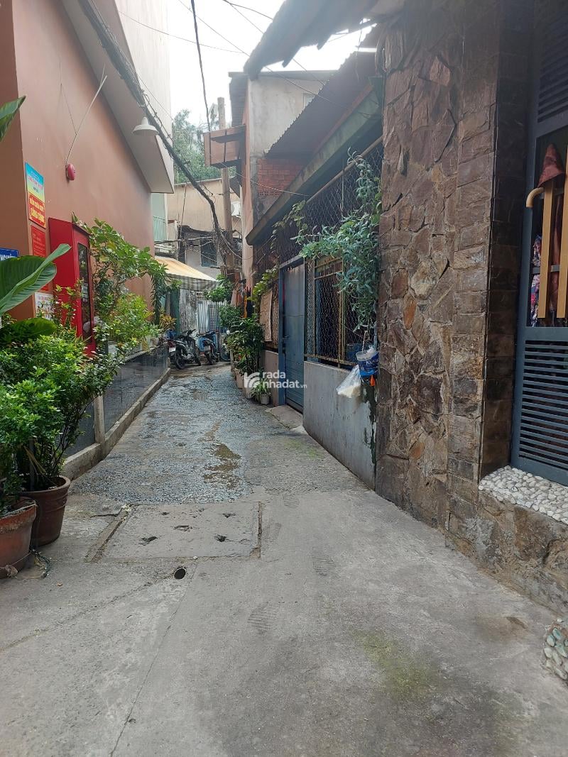 HẺM XE TẢI PHẠM VĂN ĐỒNG, BÌNH THẠNH, 70M2 NGANG SIÊU RỘNG. GIẢM 650TR CHỈ 13.5T TL 
