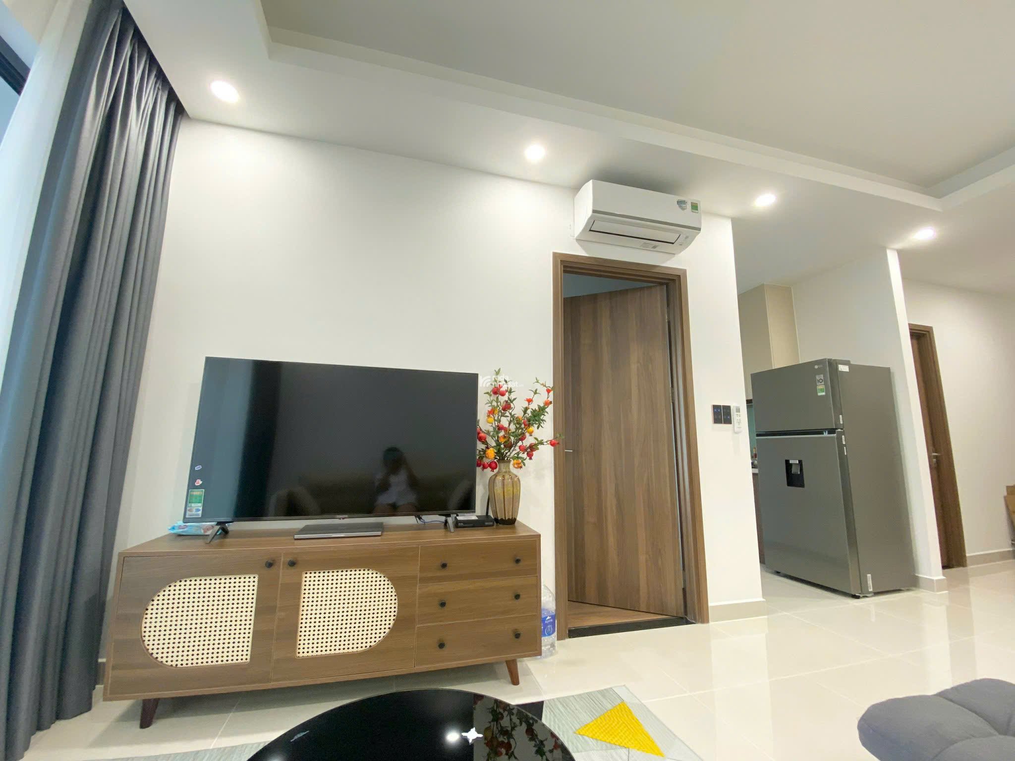 2PN2WC - 69m2 - Giá 3.96 tỷ - Đủ nội thất - View Phú Mỹ - Q7 Riverside