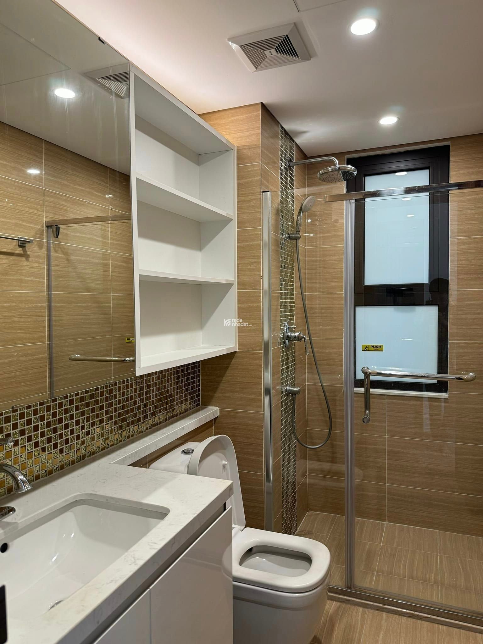 Gia đình bán căn Trục đẹp nhất chung cư An Bình Plaza - 97 Trần Bình, 92,7m2 03pn, pháp lý sổ đỏ