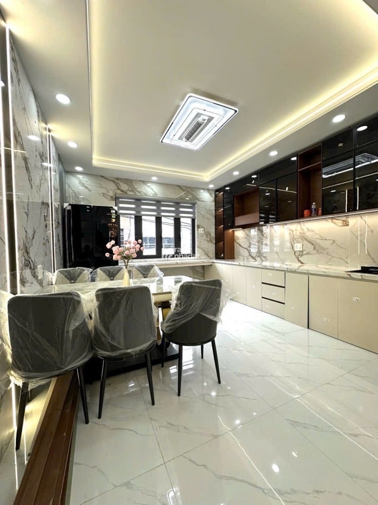 5 TẦNG HẺM XE HƠI 10M MÀ Lê Văn Quới BTD Bình Tân 