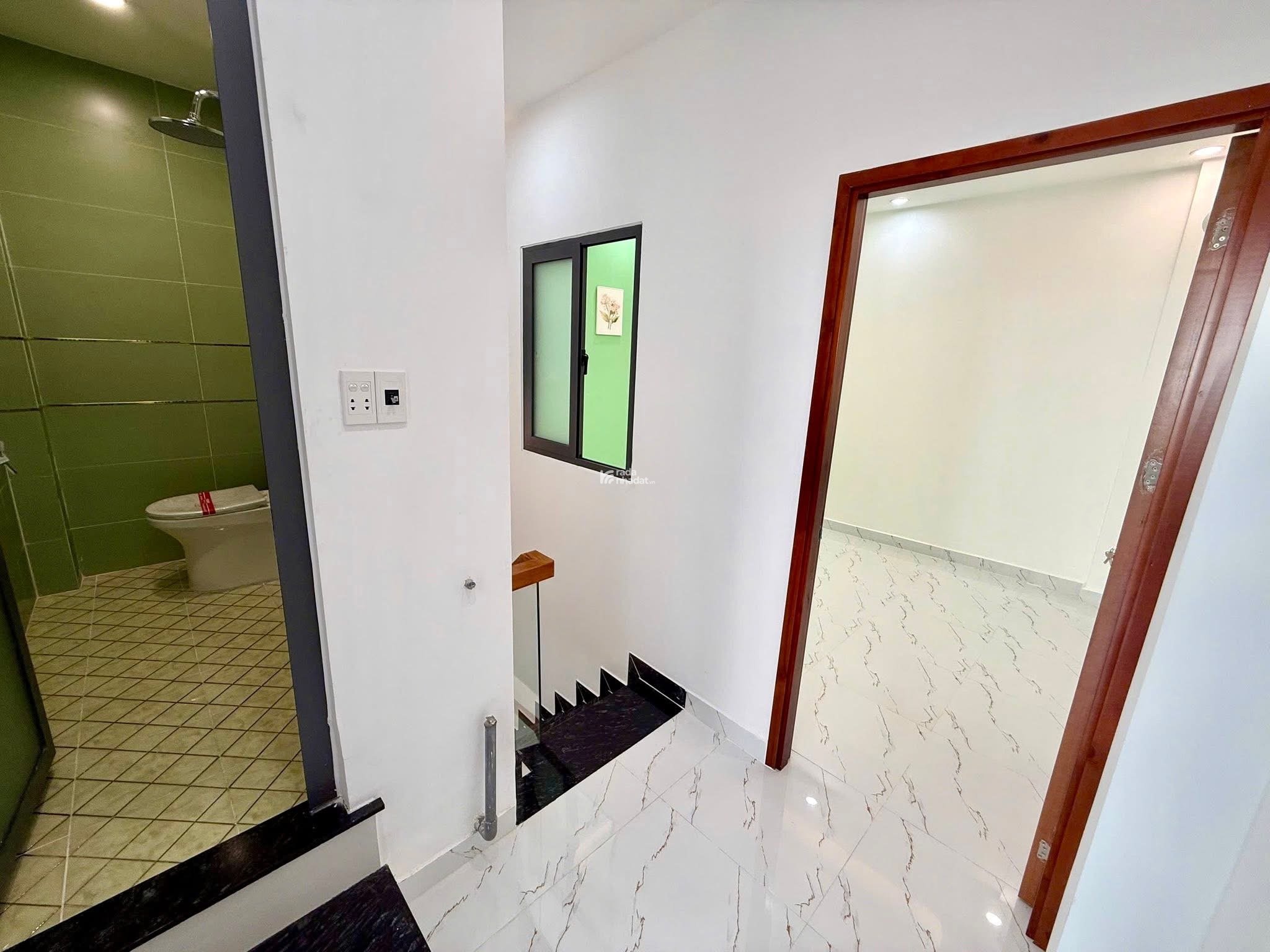 Nhà Mới Đẹp Hẻm 78 Cao Lỗ - Sổ Riêng, Gần Parc Mall, Chỉ 4 Tỷ 8