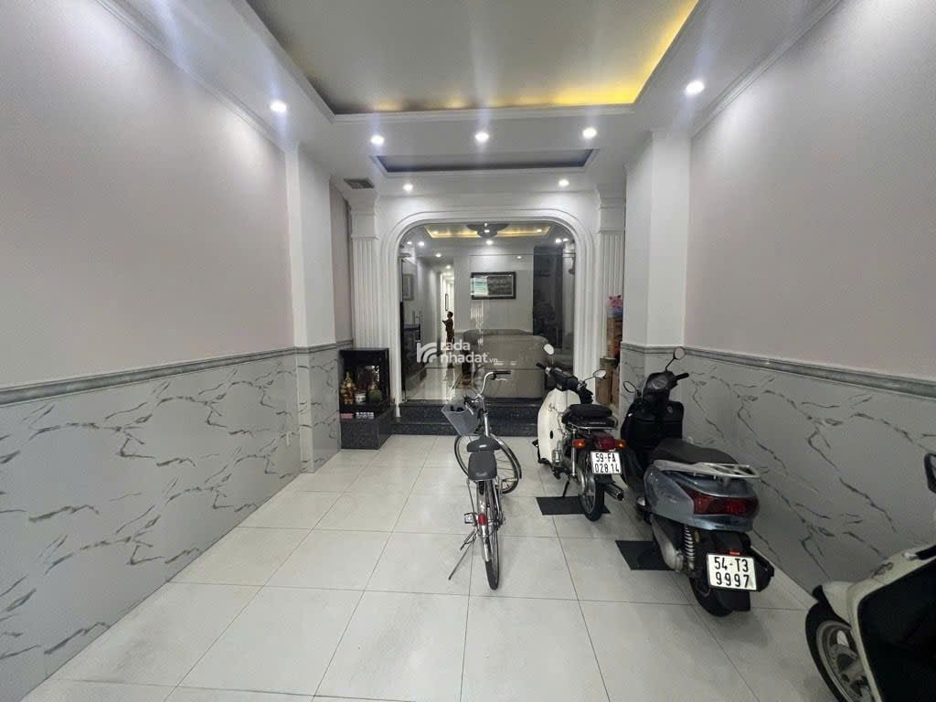 BÁN NHÀ MẶT TIỀN LƯƠNG MINH NGYỆT,TÂN PHÚ (4 x 25 x 5 TẦNG) 13,5 TỶ TL