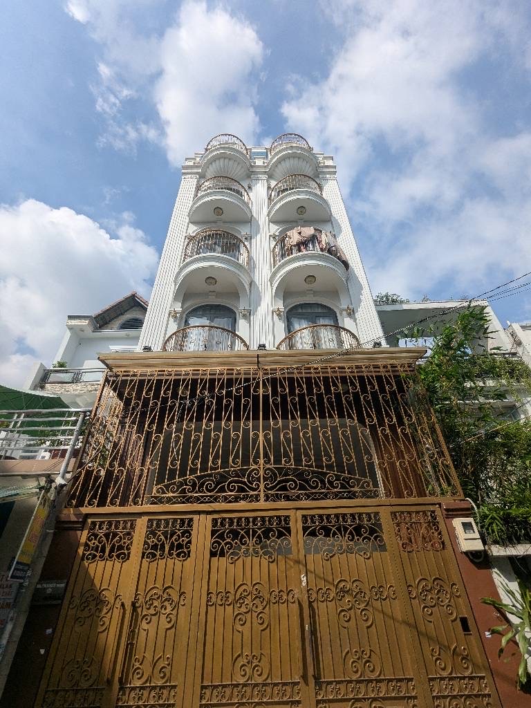 CHDV Lê Văn Thọ hẻm 1 sẹc ngay hông Cv Làng Hoa