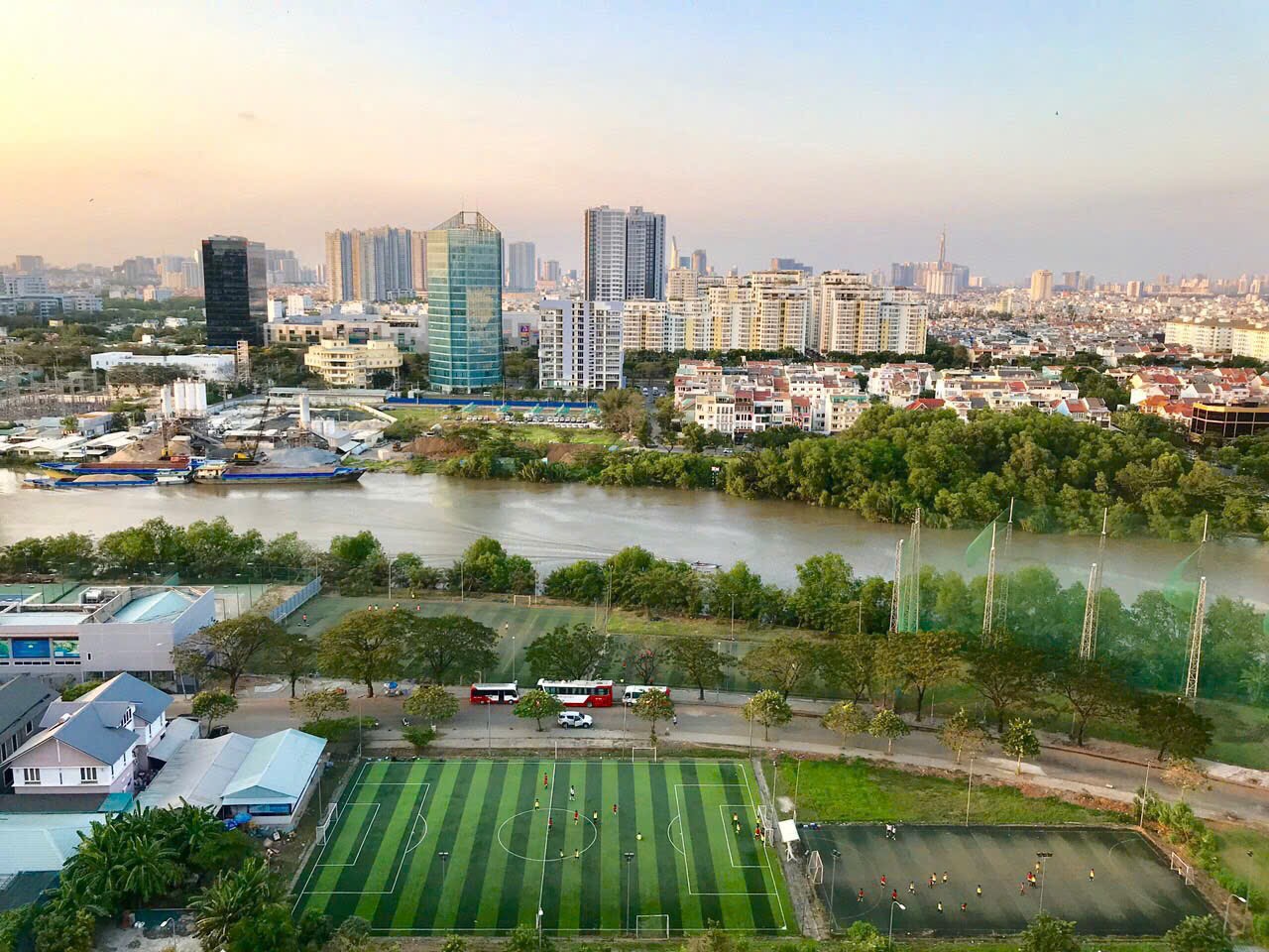 Bán nhanh căn hộ Sunrise Riverside, gần ĐH RMIT, Phước Kiển Nhà Bè, 2PN , view đẹp, giá tốt 