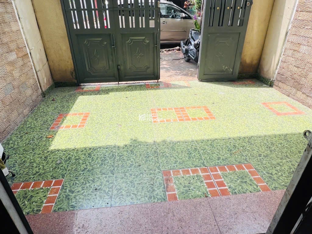 NHÀ MẶT TIỀN KINH DOANH - 4 TẦNG - ĐỐI DIỆN BỆNH VIỆN Q.8- KHÔNG LỘ GIỚI - CHỈ NHỈNH 16 TỶ