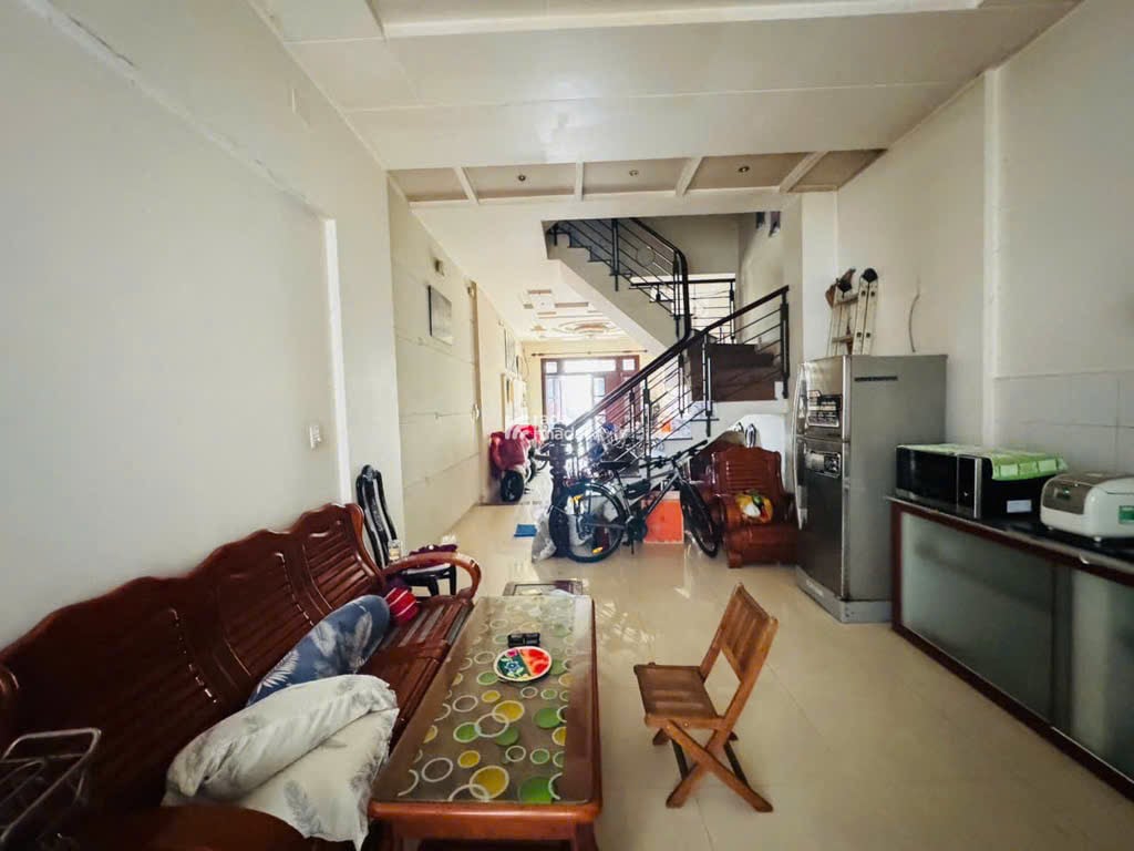 NHÀ MẶT TIỀN KINH DOANH - 4 TẦNG - ĐỐI DIỆN BỆNH VIỆN Q.8- KHÔNG LỘ GIỚI - CHỈ NHỈNH 16 TỶ