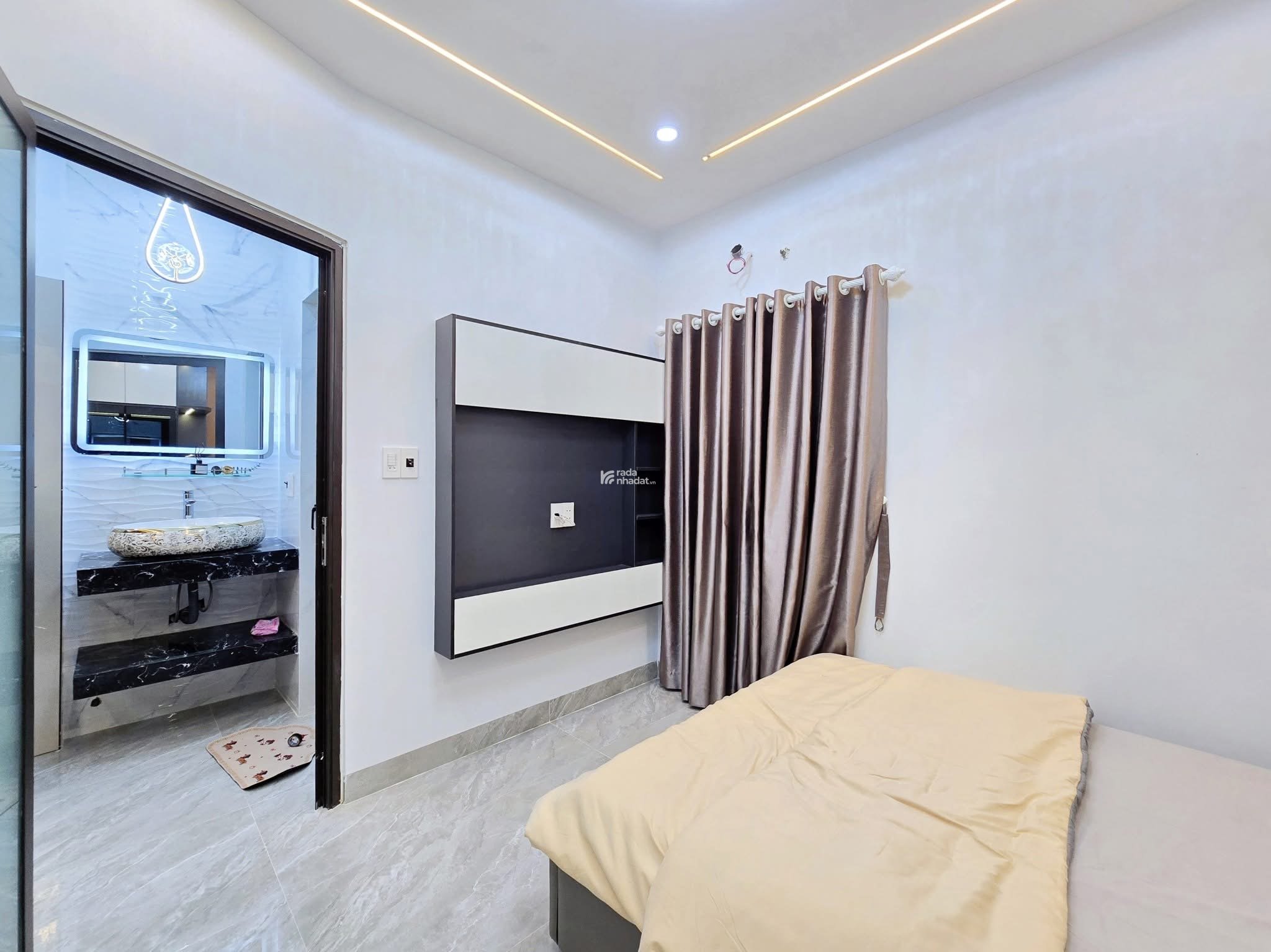 Chủ nhà cuối năm về Mỹ gửi nhà 3 tỷ 450 triệu, 69m2 đường Huỳnh Tấn Phát,phường Phú Thuận, Quận 7