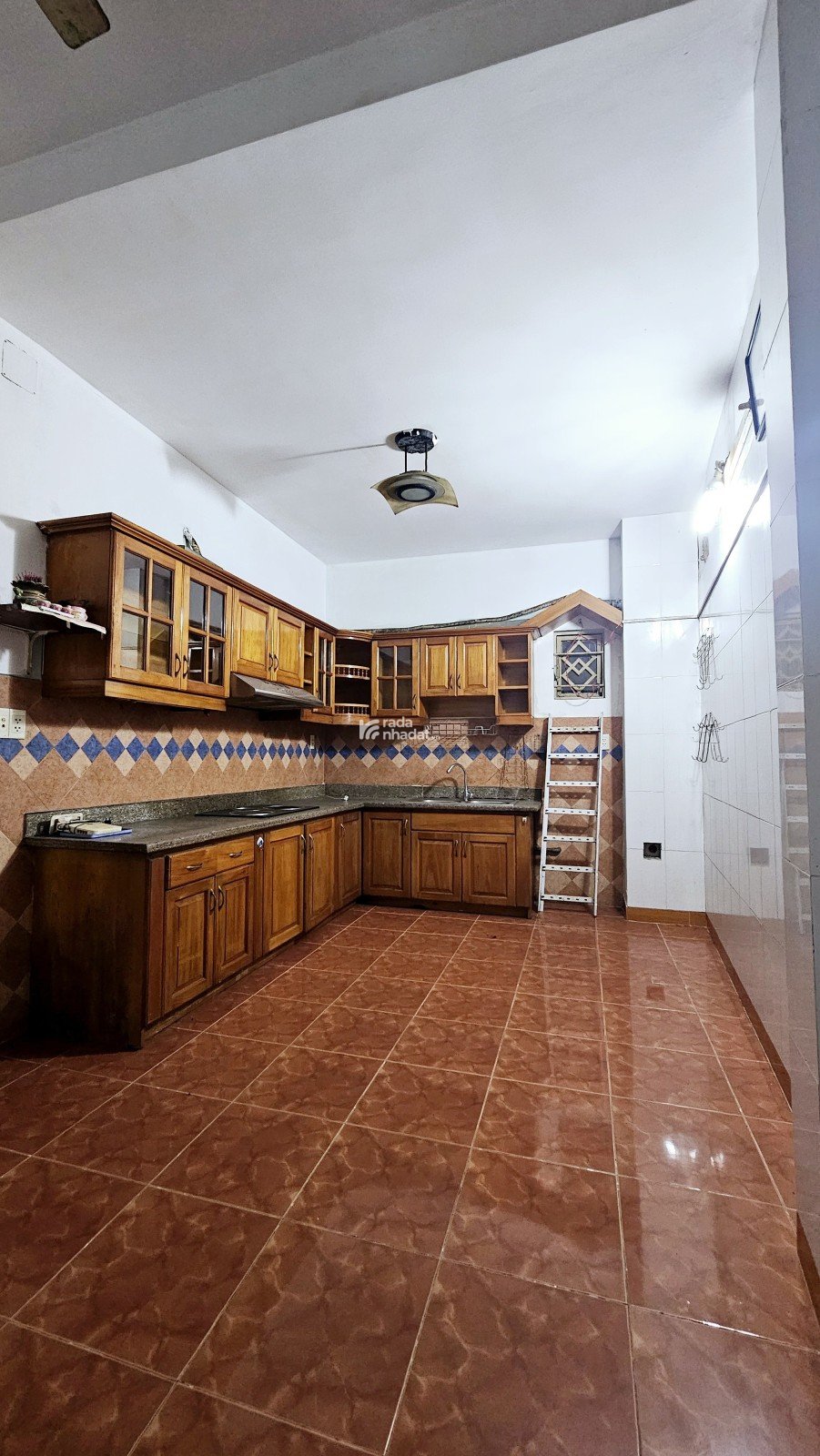  NHÀ BIỆT THỰ CỔ 2 TẦNG – BÌNH THỌ, GẦN VINCOM, VÕ VĂN NGÂN  Vị trí: Đường số 11 CHỈ 9.99 TỶ