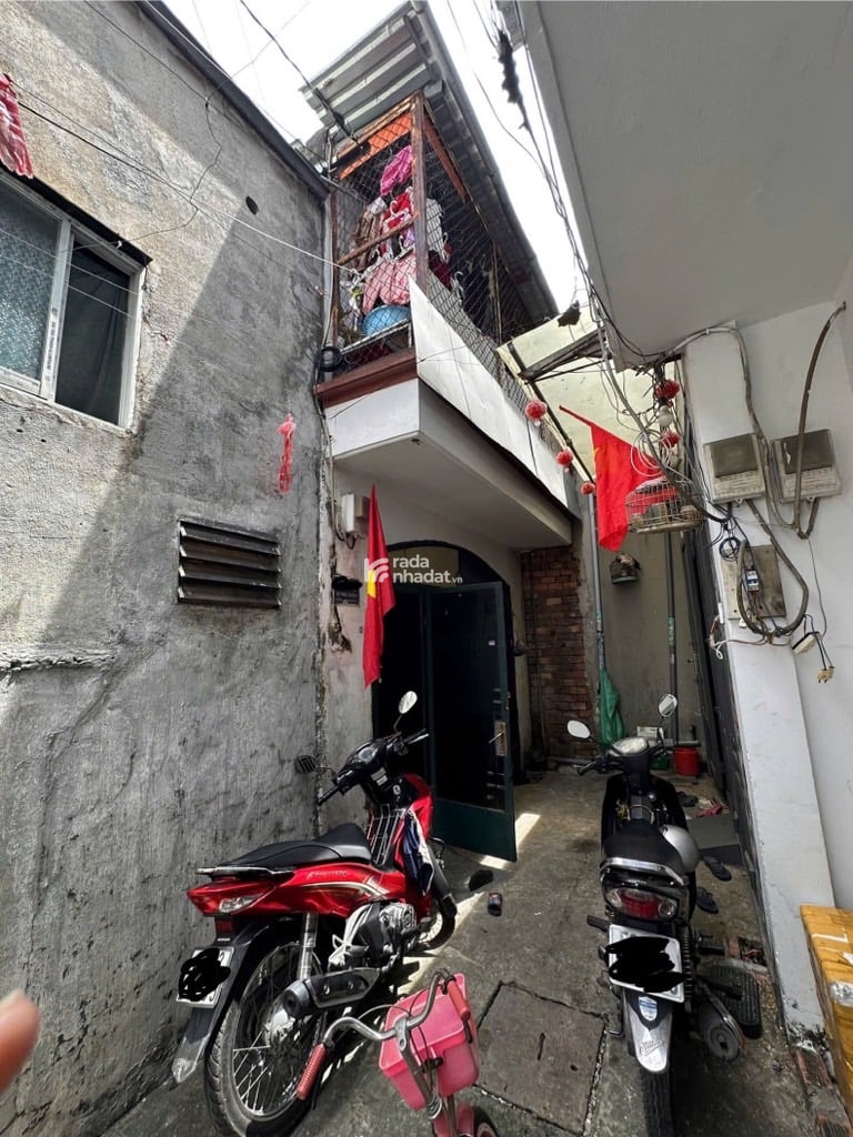 SÁT HẺM XE HƠI LÊ THÚC HOẠCH, TÂN PHÚ, CHUẨN 15M2 HIẾM CÓ. GIẢM 450TR CHỈ CÒN 1.5T TL TỐT